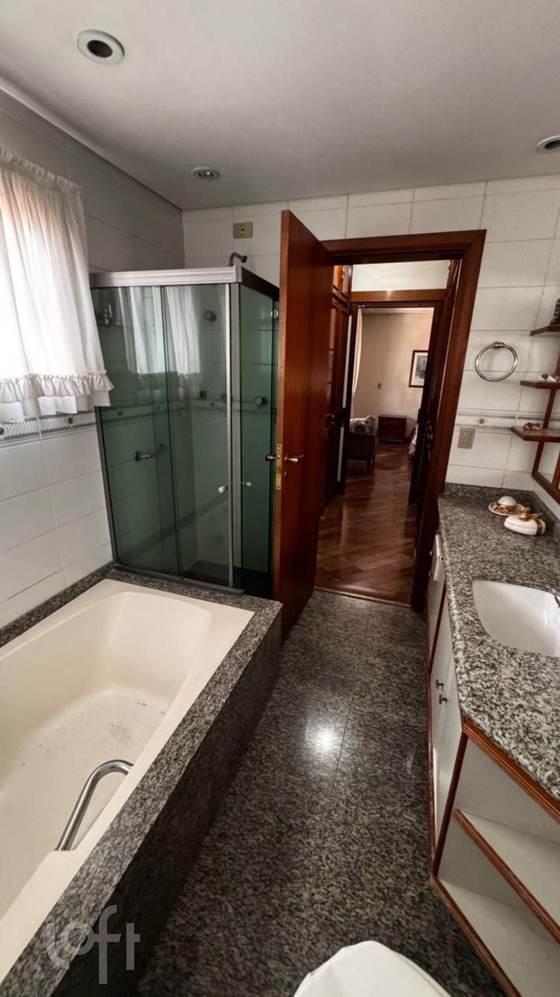 Apartamento à venda com 4 quartos, 200m² - Foto 35