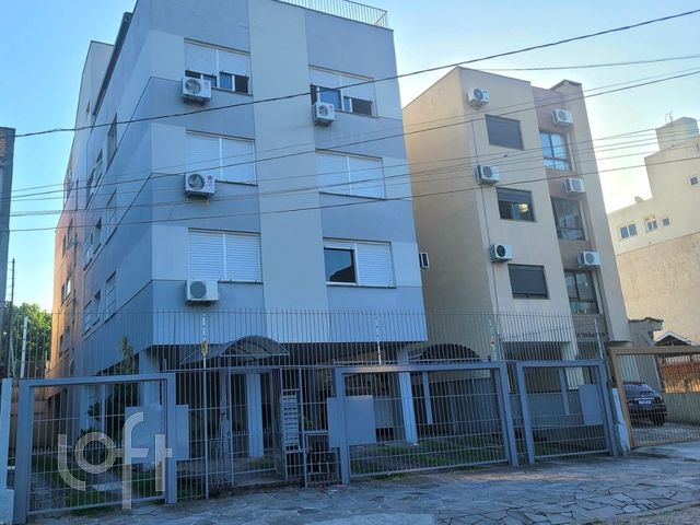 Apartamento com 90m², 2 dormitórios, 1 suíte, 1 vaga, Santana em Porto Alegre
