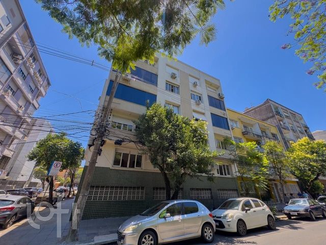 Apartamento com 127m², 3 dormitórios, 2 vagas, Santana em Porto Alegre