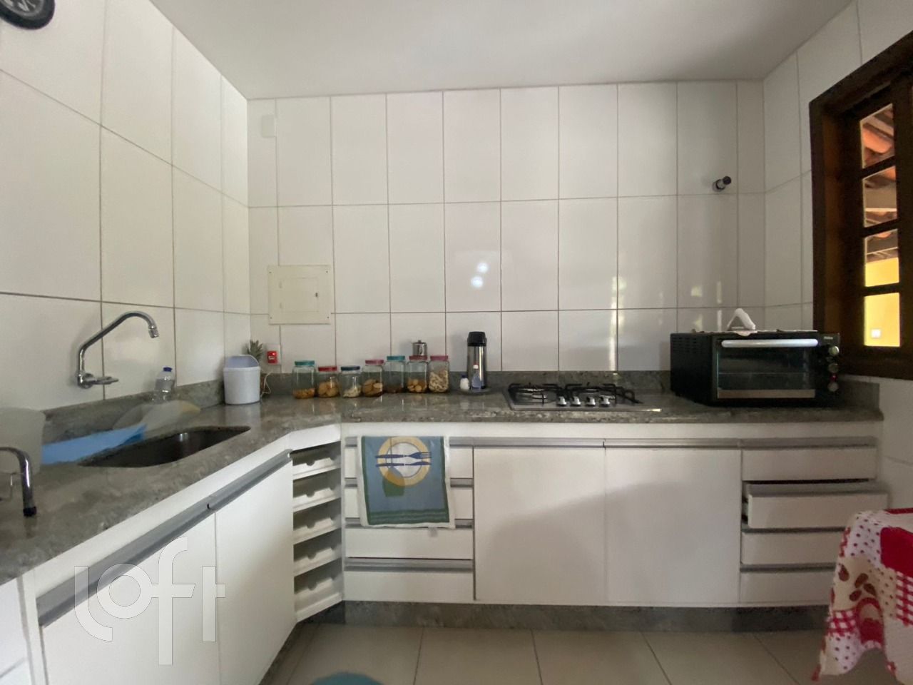 Casa à venda com 4 quartos, 208m² - Foto 16