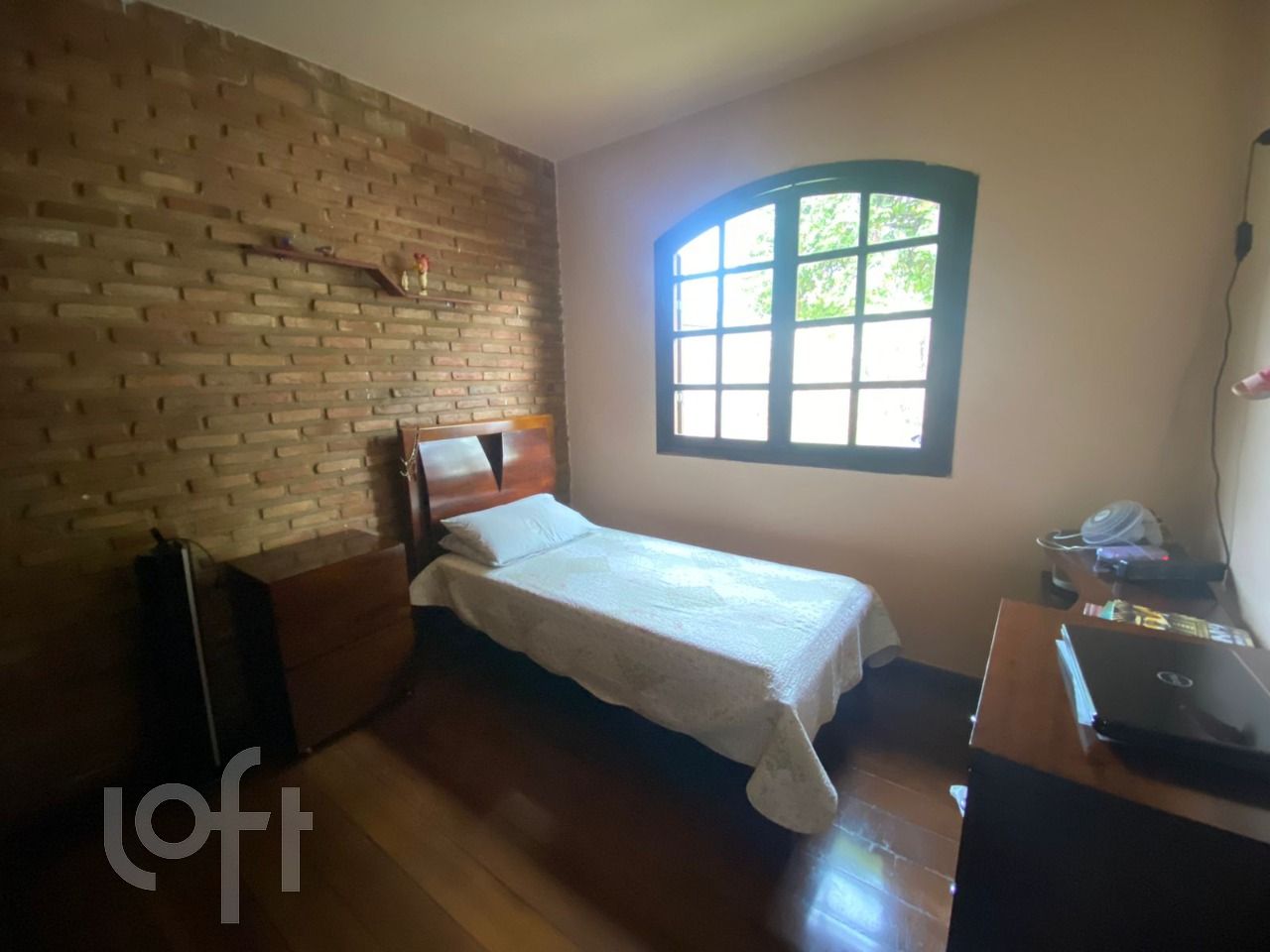 Casa à venda com 4 quartos, 208m² - Foto 4