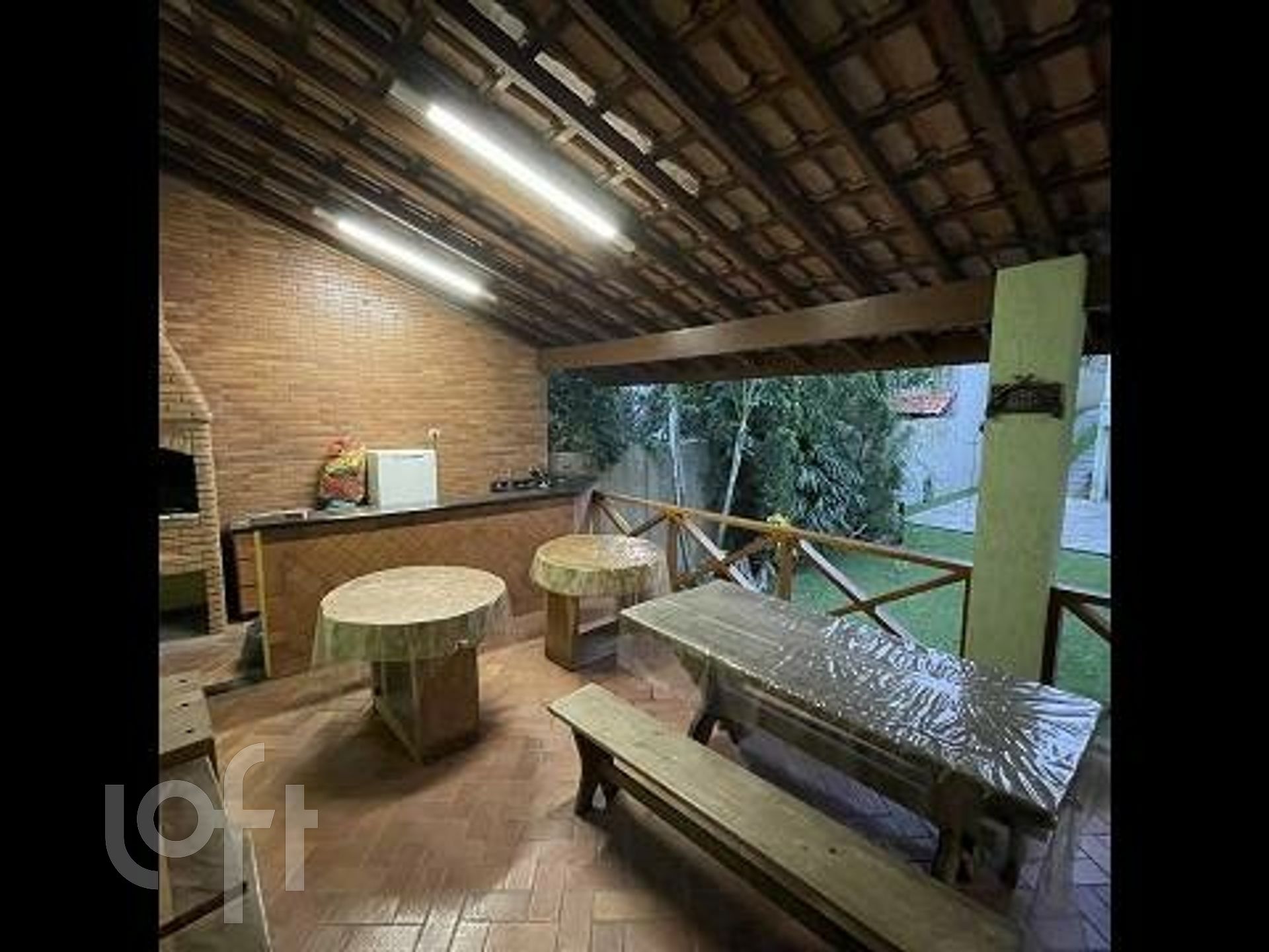 Casa à venda com 3 quartos, 427m² - Foto 4