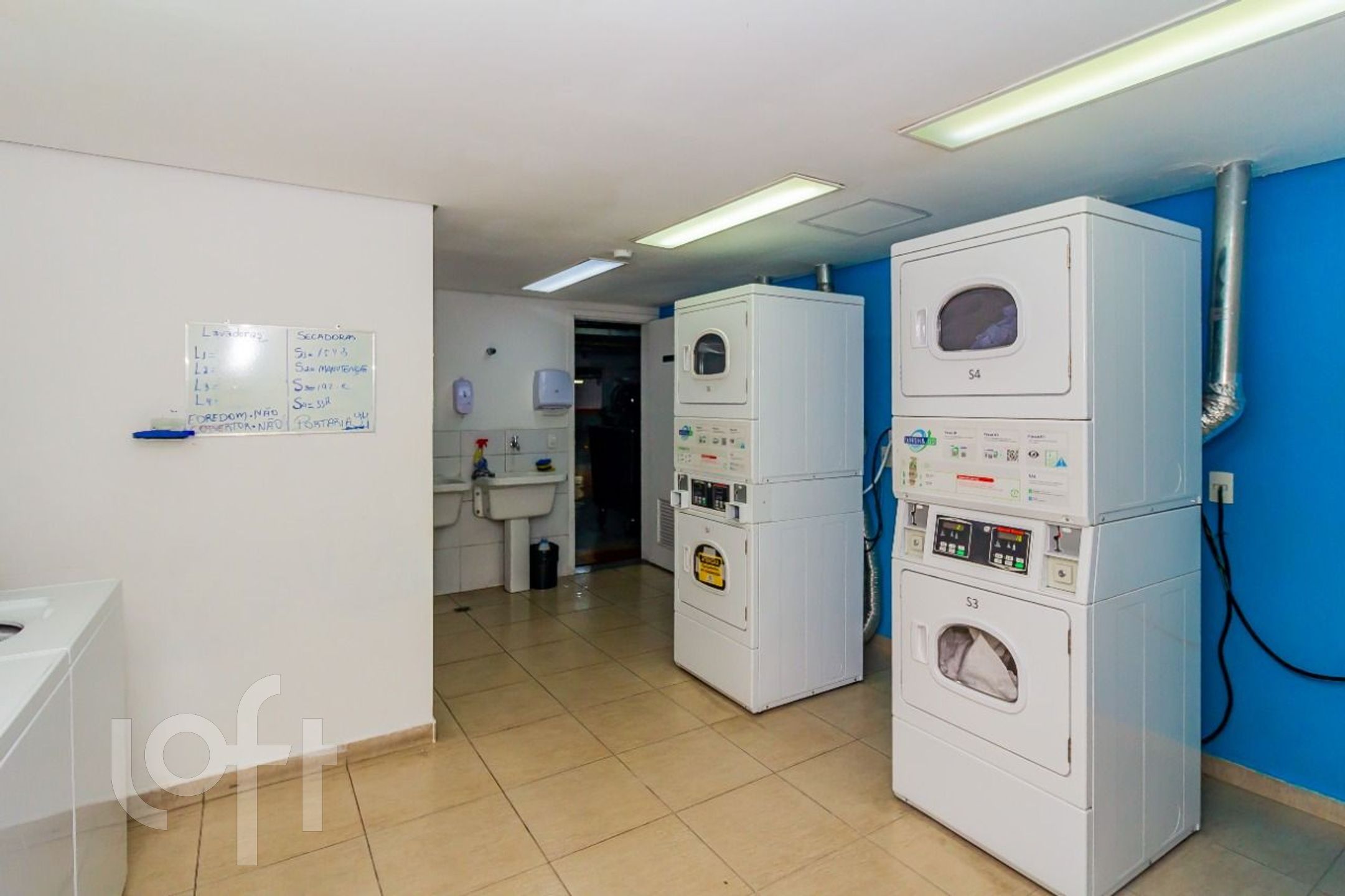 Apartamento à venda com 1 quarto, 70m² - Foto 52