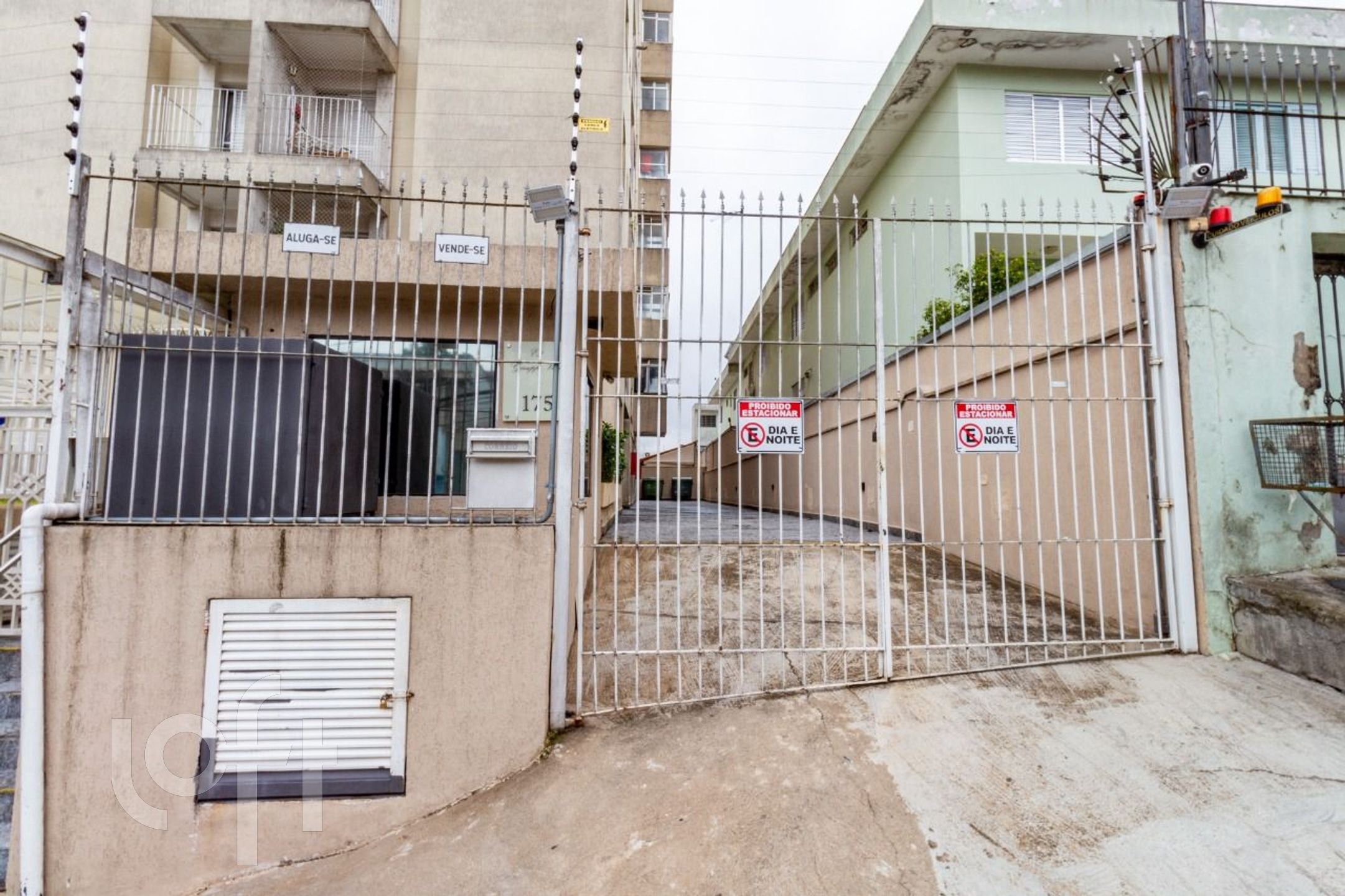 Apartamento à venda com 2 quartos, 45m² - Foto 22