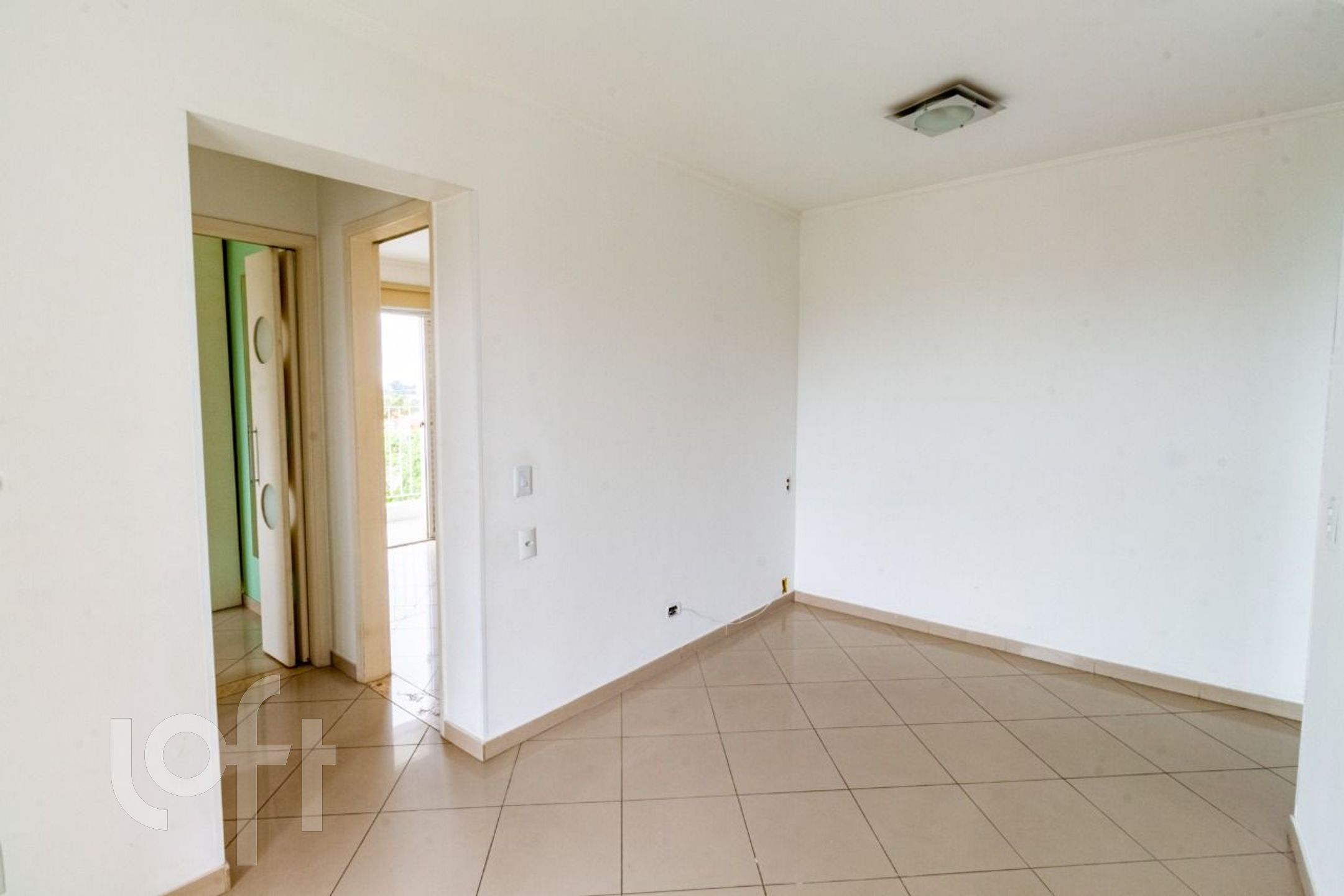 Apartamento à venda com 2 quartos, 45m² - Foto 4