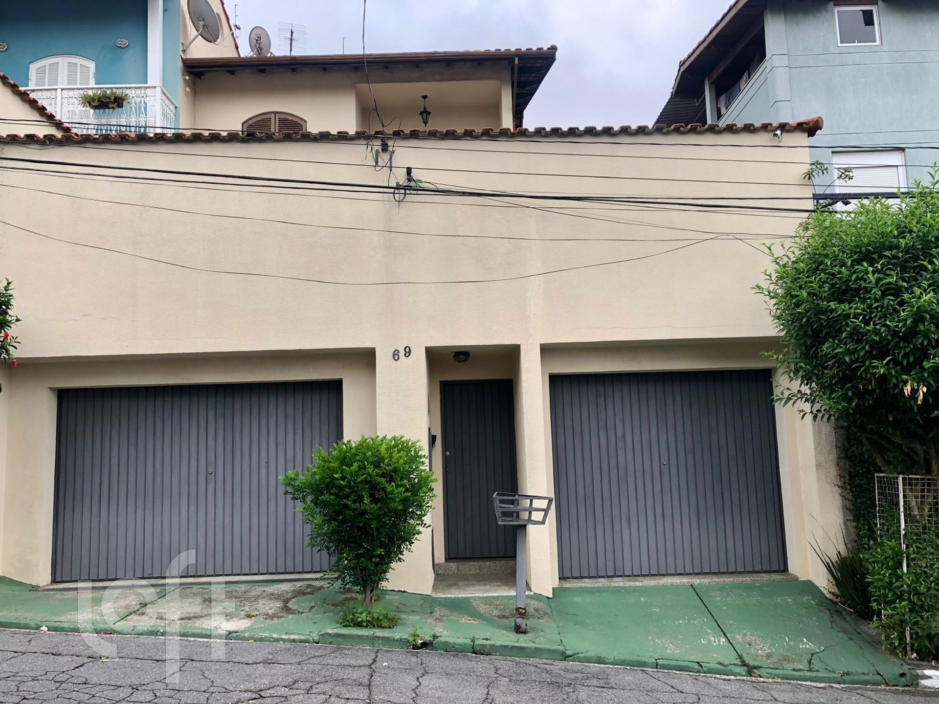Imagem da propriedade PU18szbmf 40