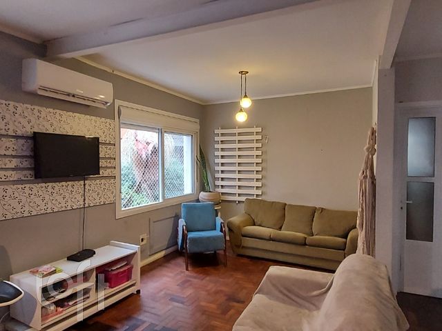 Apartamento com 76m², 3 dormitórios, Rio Branco em Porto Alegre