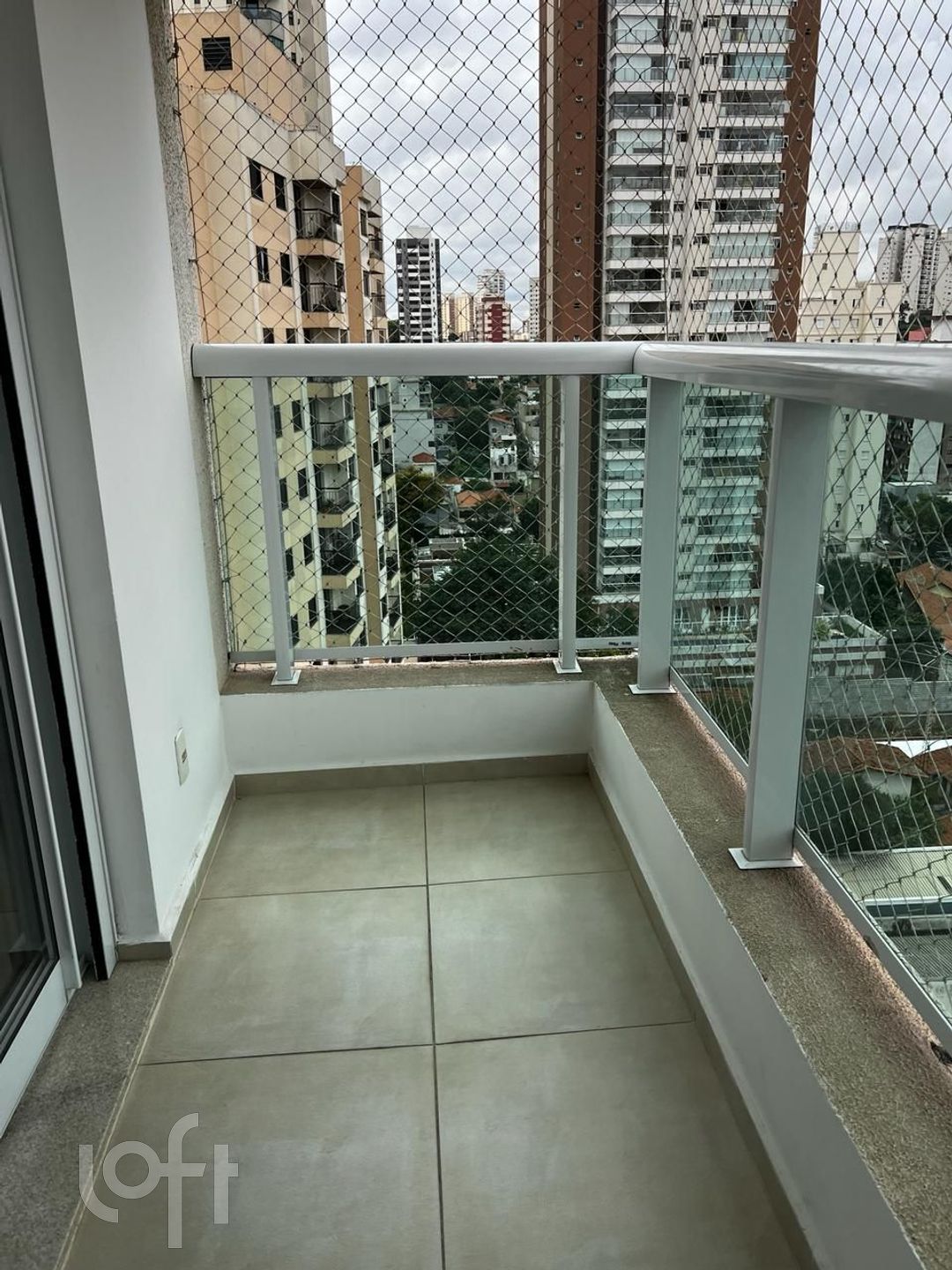 Apartamento à venda com 3 quartos, 135m² - Foto 25