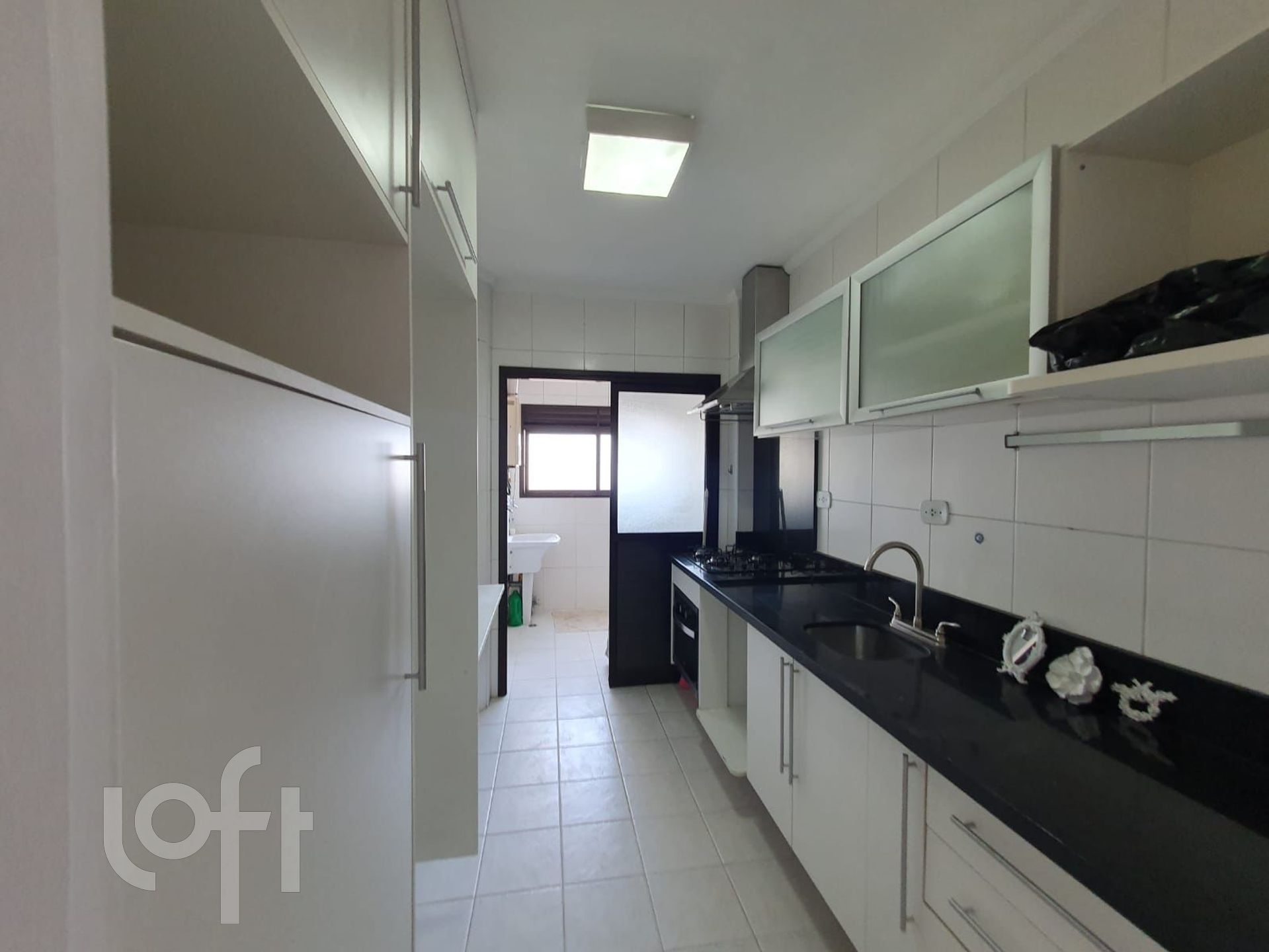 Apartamento à venda com 3 quartos, 74m² - Foto 24