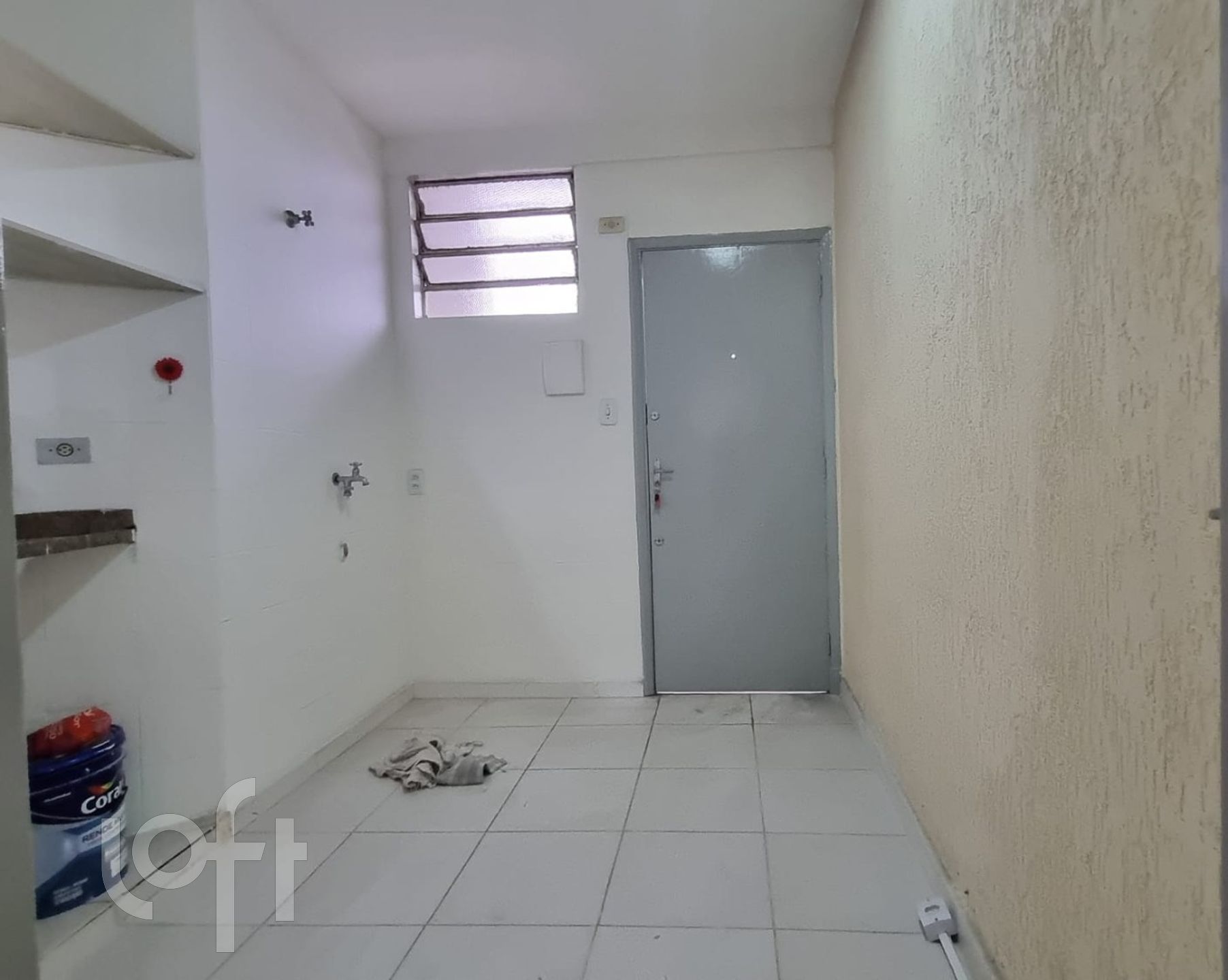 Apartamento à venda com 1 quarto, 32m² - Foto 3