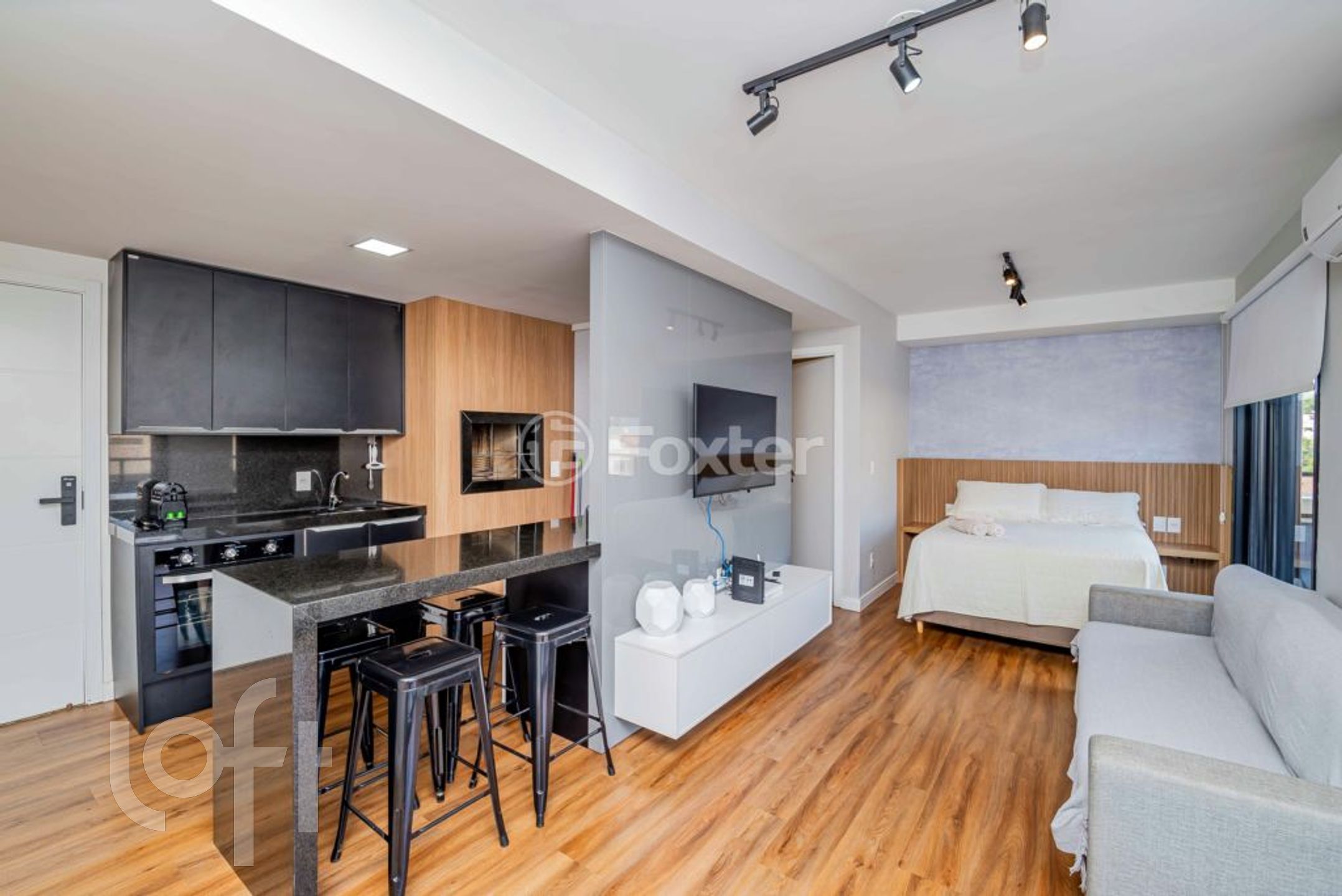 Apartamento com 57m², 1 dormitório, 1 suíte, 1 vaga, Floresta em Porto Alegre