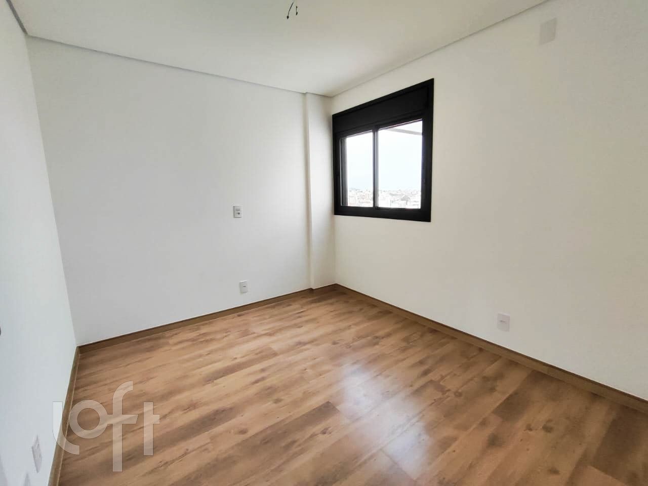 Apartamento à venda com 3 quartos, 140m² - Foto 5