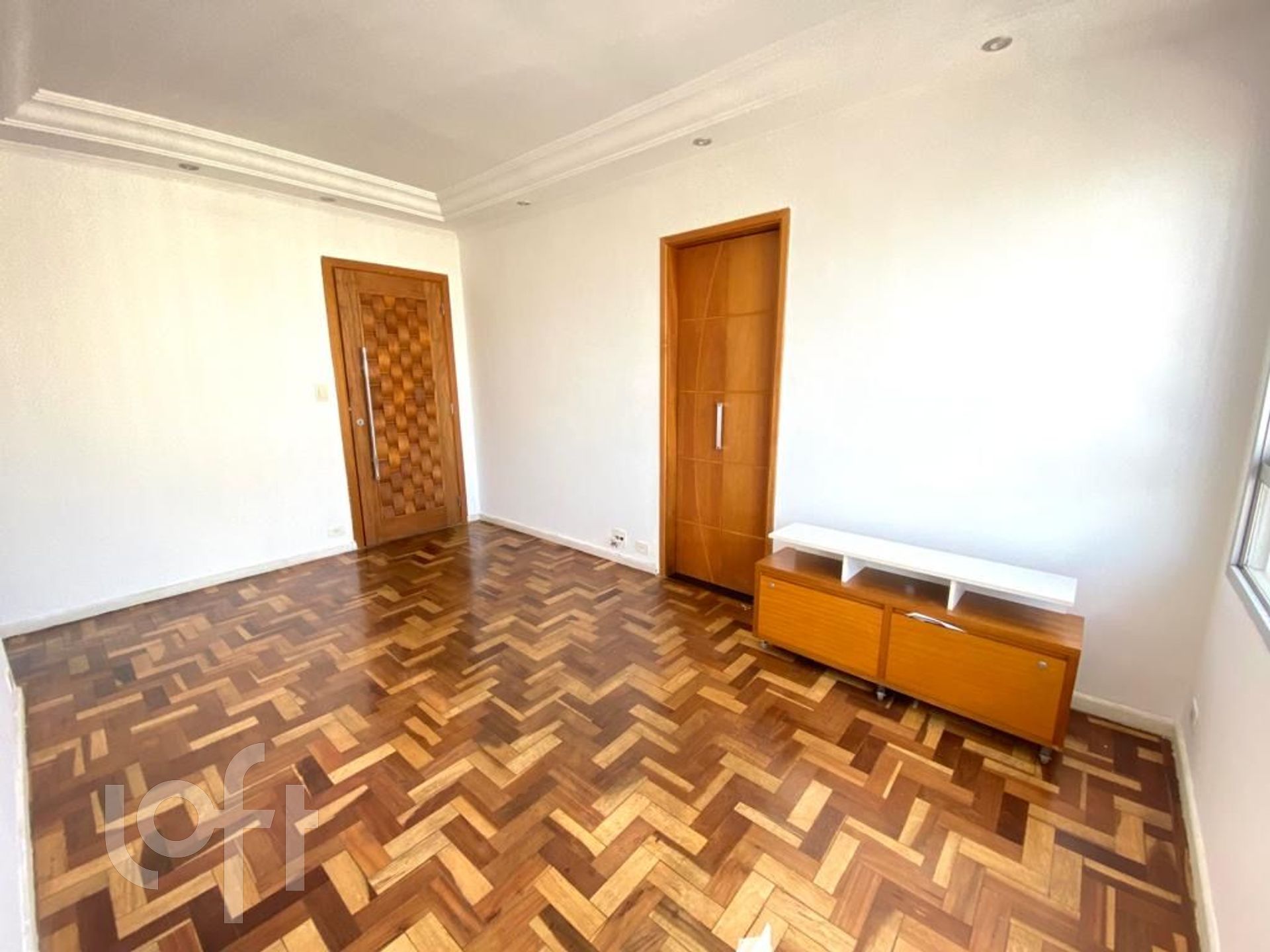 Apartamento à venda com 2 quartos, 69m² - Foto 3