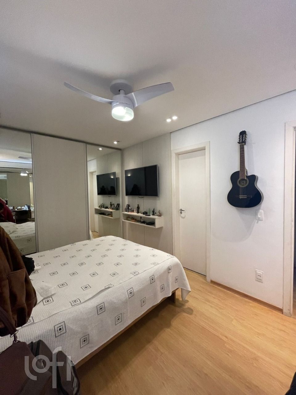 Apartamento à venda com 3 quartos, 92m² - Foto 8