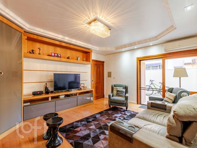 Apartamento com 224m², 2 dormitórios, 1 suíte, 2 vagas, Menino Deus em Porto Alegre