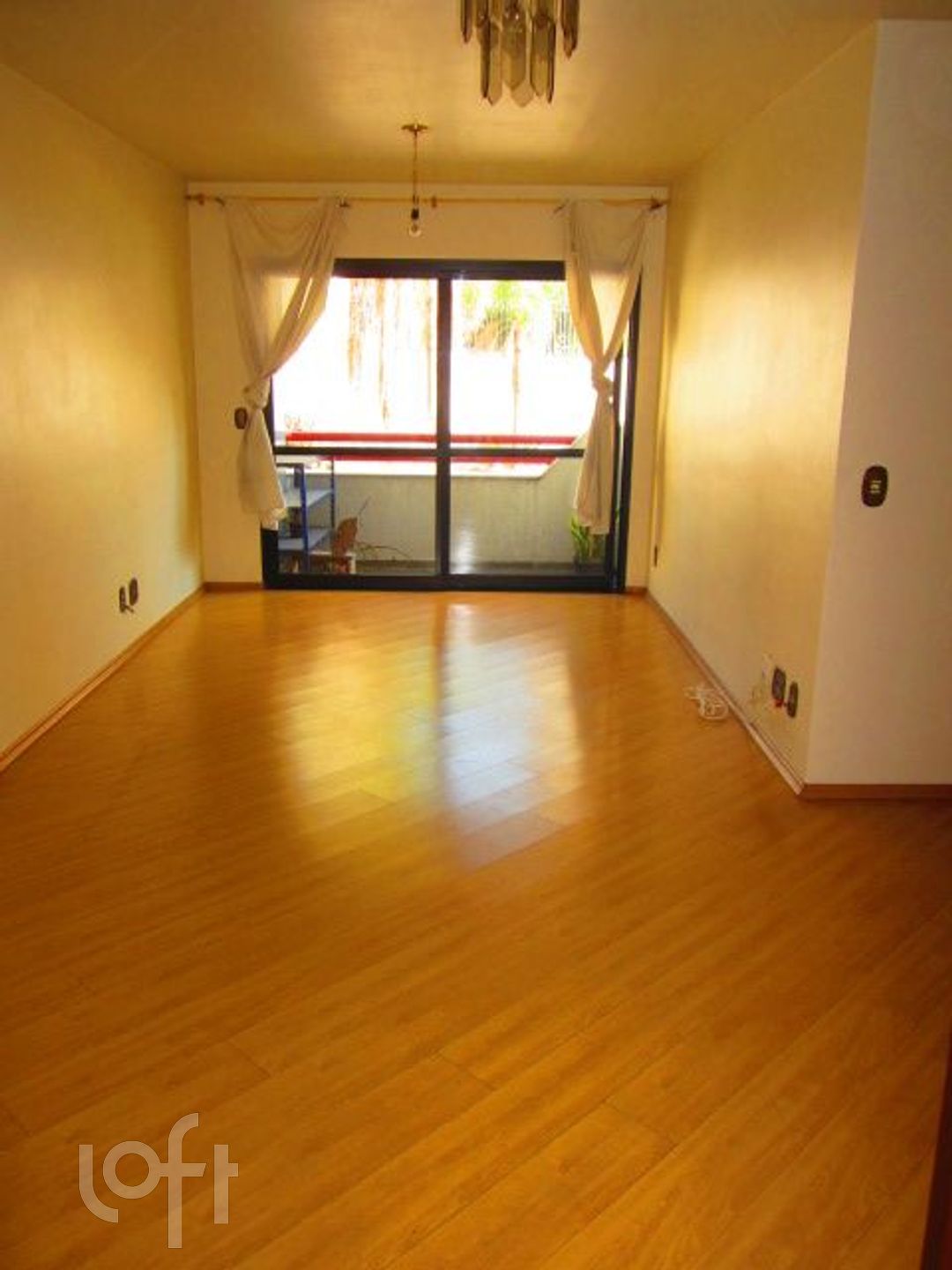 Apartamento à venda com 3 quartos, 88m² - Foto 2