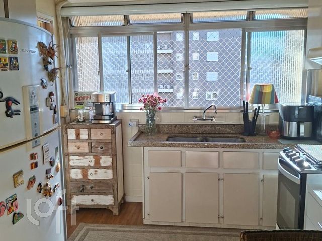 Apartamento com 122m², 3 dormitórios, 1 suíte, 1 vaga, Bela Vista em Porto Alegre