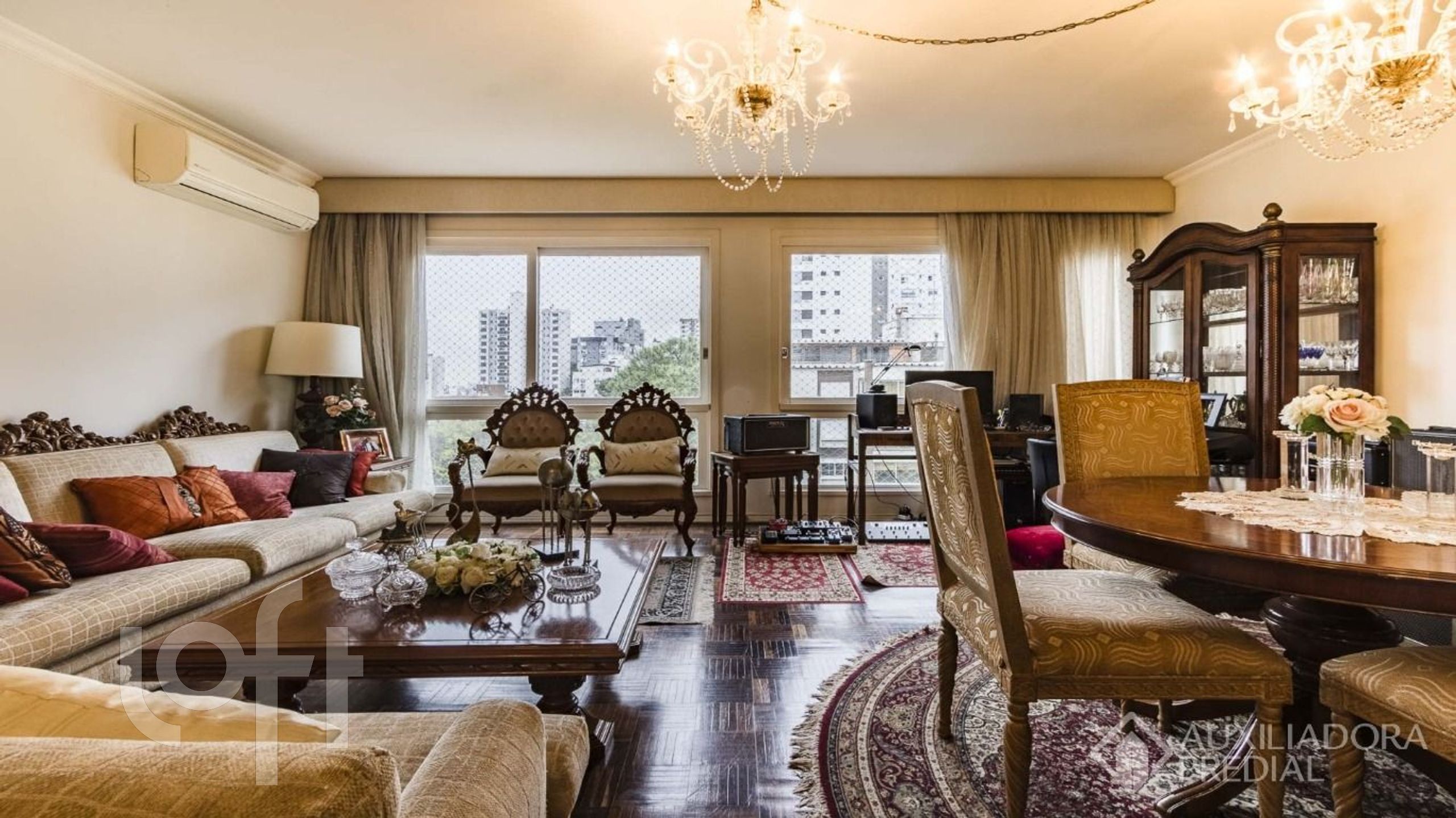 Apartamento com 122m², 3 dormitórios, 1 suíte, 1 vaga, Bela Vista em Porto Alegre