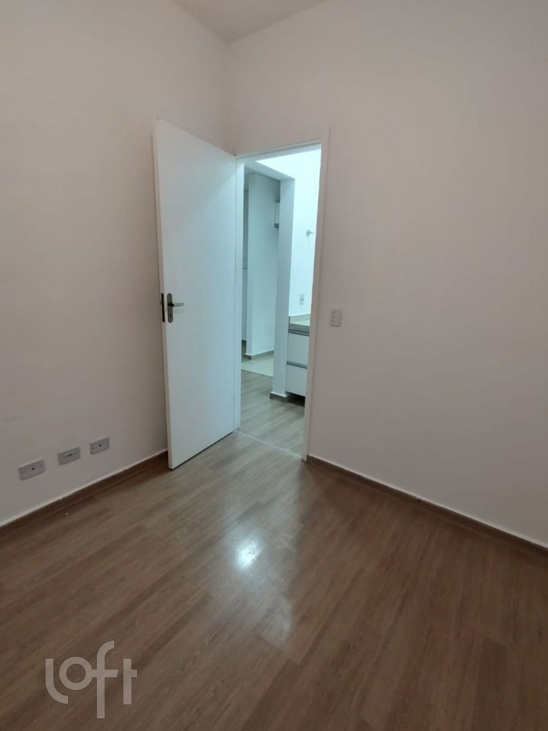 Apartamento à venda com 1 quarto, 40m² - Foto 8