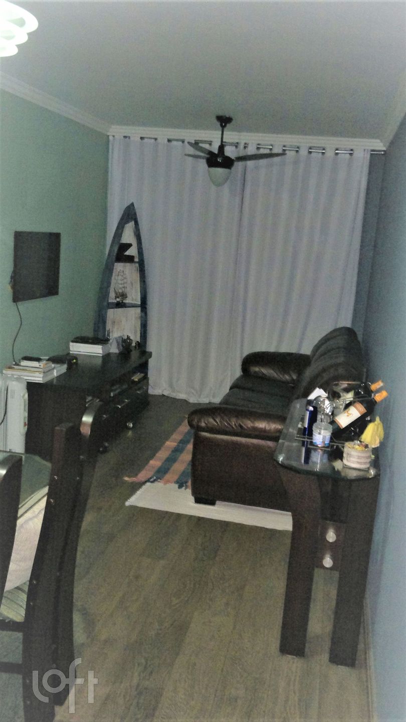 Apartamento à venda com 2 quartos, 65m² - Foto 1