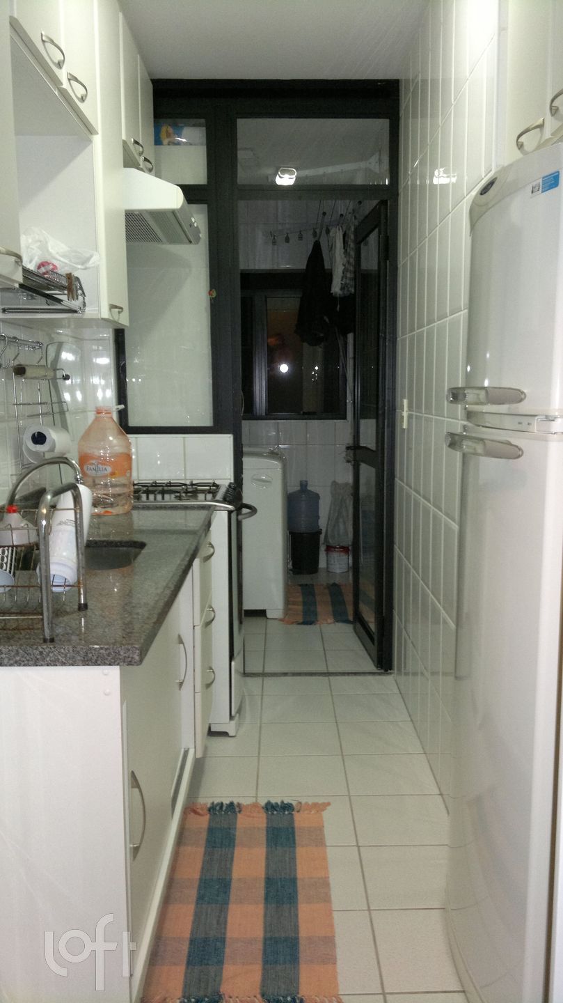 Apartamento à venda com 2 quartos, 65m² - Foto 5