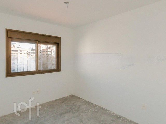Apartamento com 123m², 3 dormitórios, 1 suíte, 2 vagas, Petrópolis em Porto Alegre