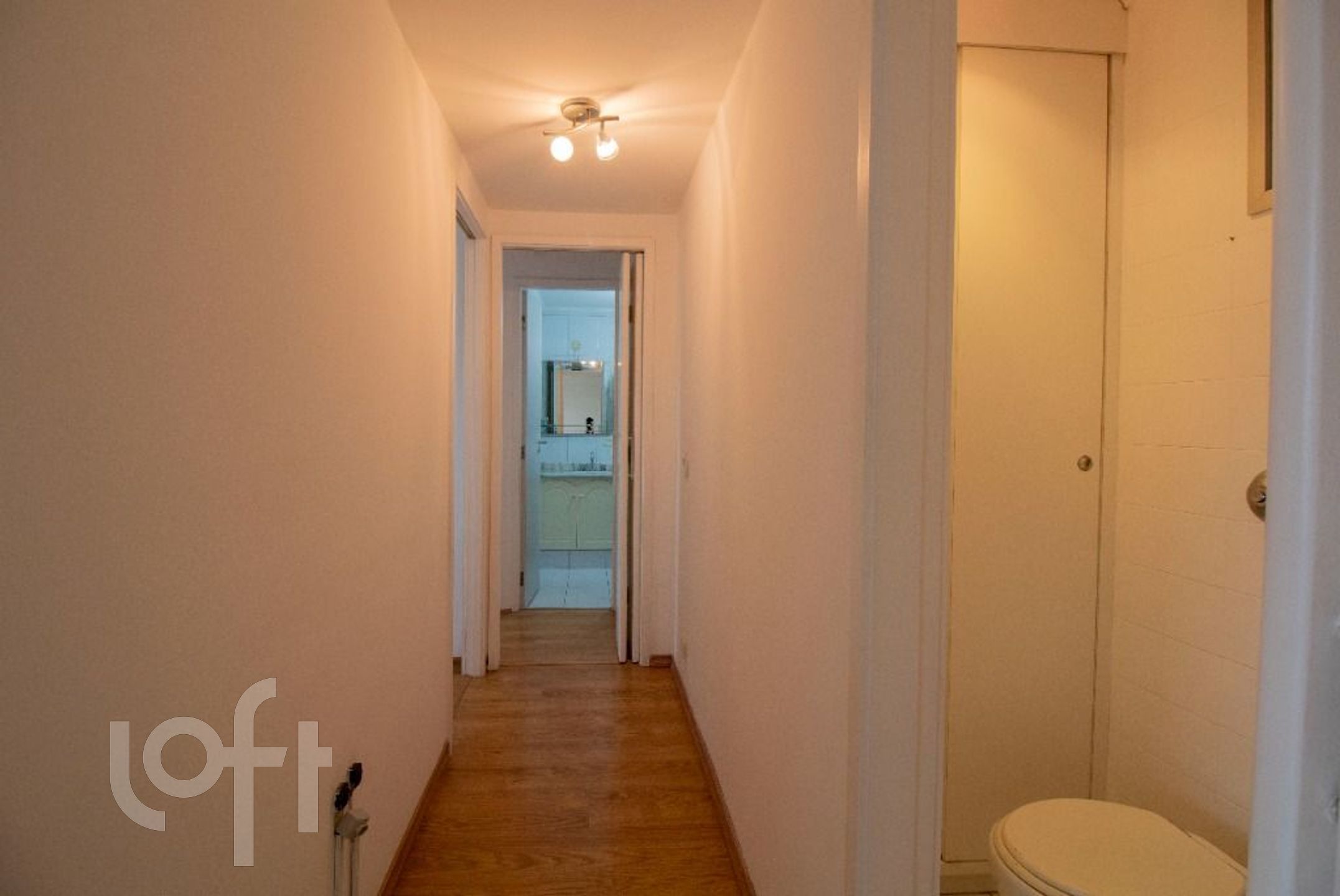 Apartamento à venda com 2 quartos, 80m² - Foto 13