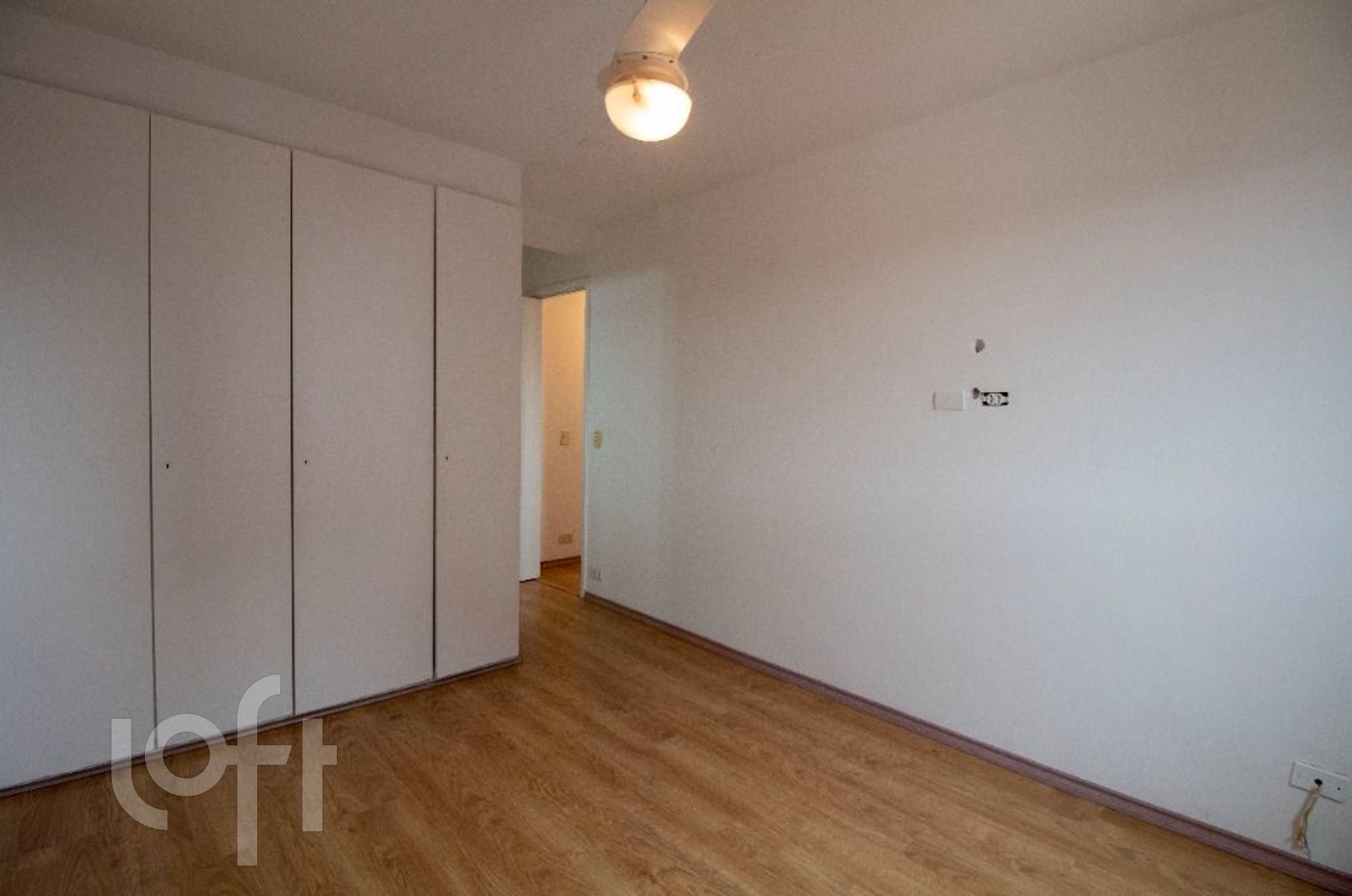 Apartamento à venda com 2 quartos, 80m² - Foto 9