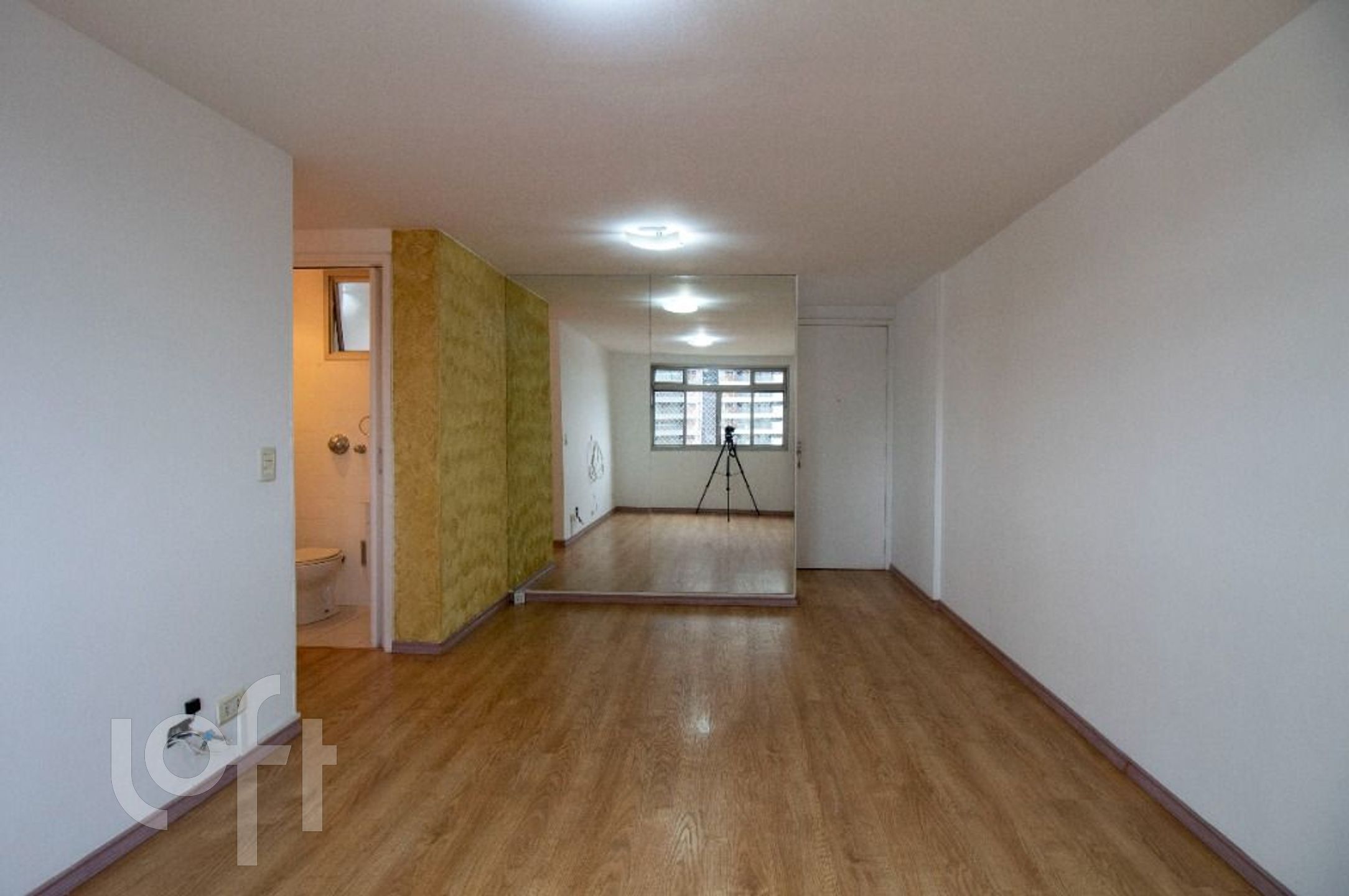 Apartamento à venda com 2 quartos, 80m² - Foto 3