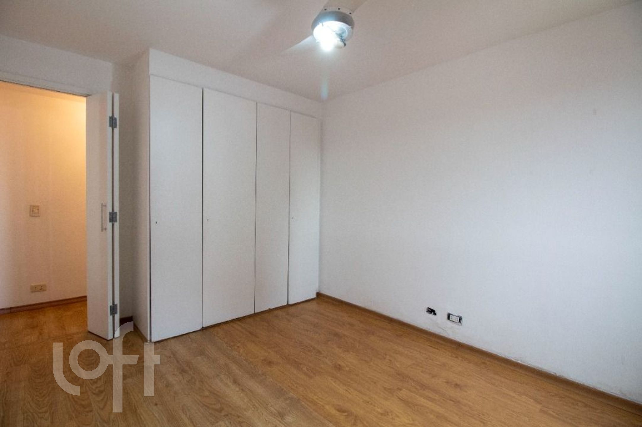 Apartamento à venda com 2 quartos, 80m² - Foto 26