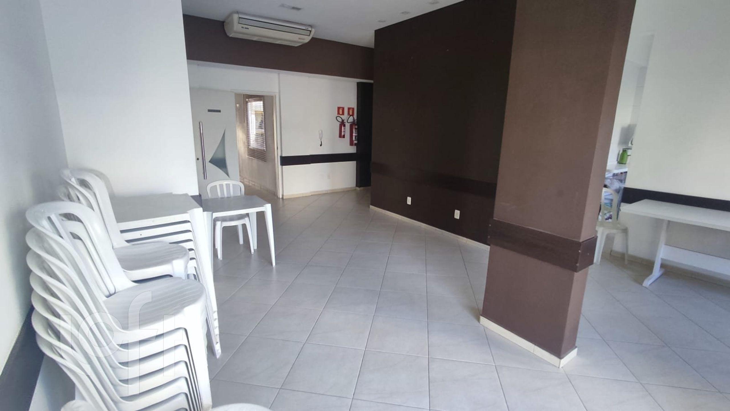 Apartamento à venda com 2 quartos, 65m² - Foto 33