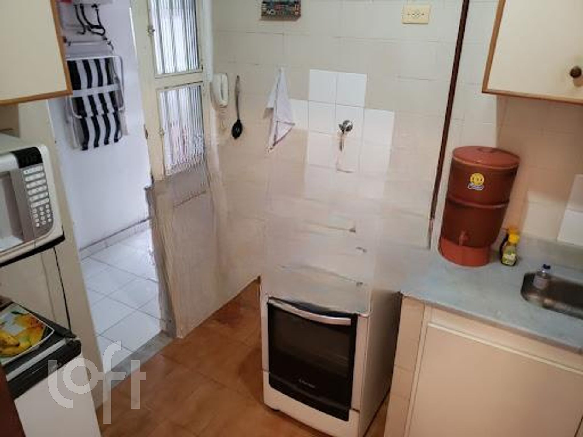 Apartamento à venda com 2 quartos, 70m² - Foto 11