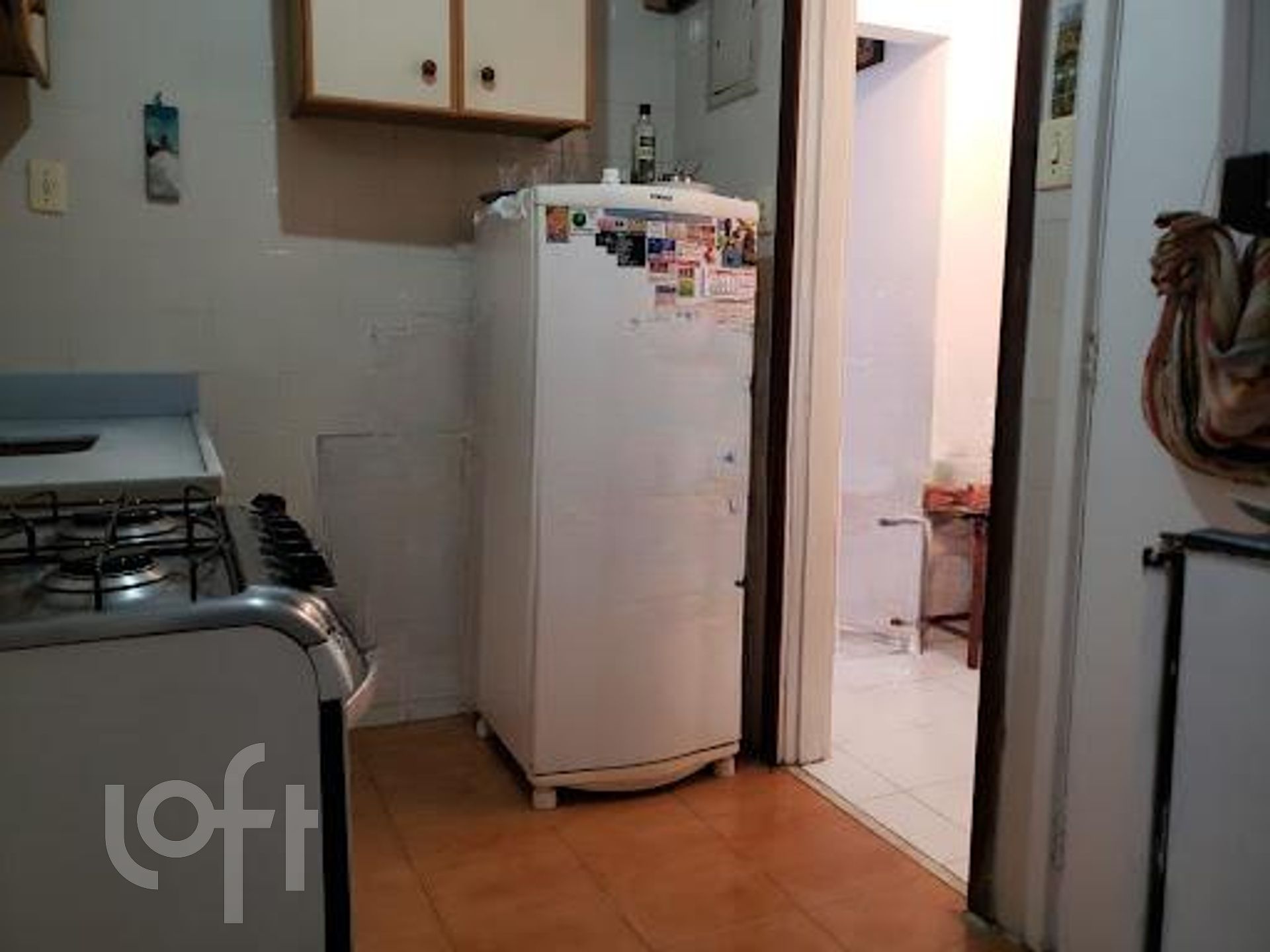 Apartamento à venda com 2 quartos, 70m² - Foto 1