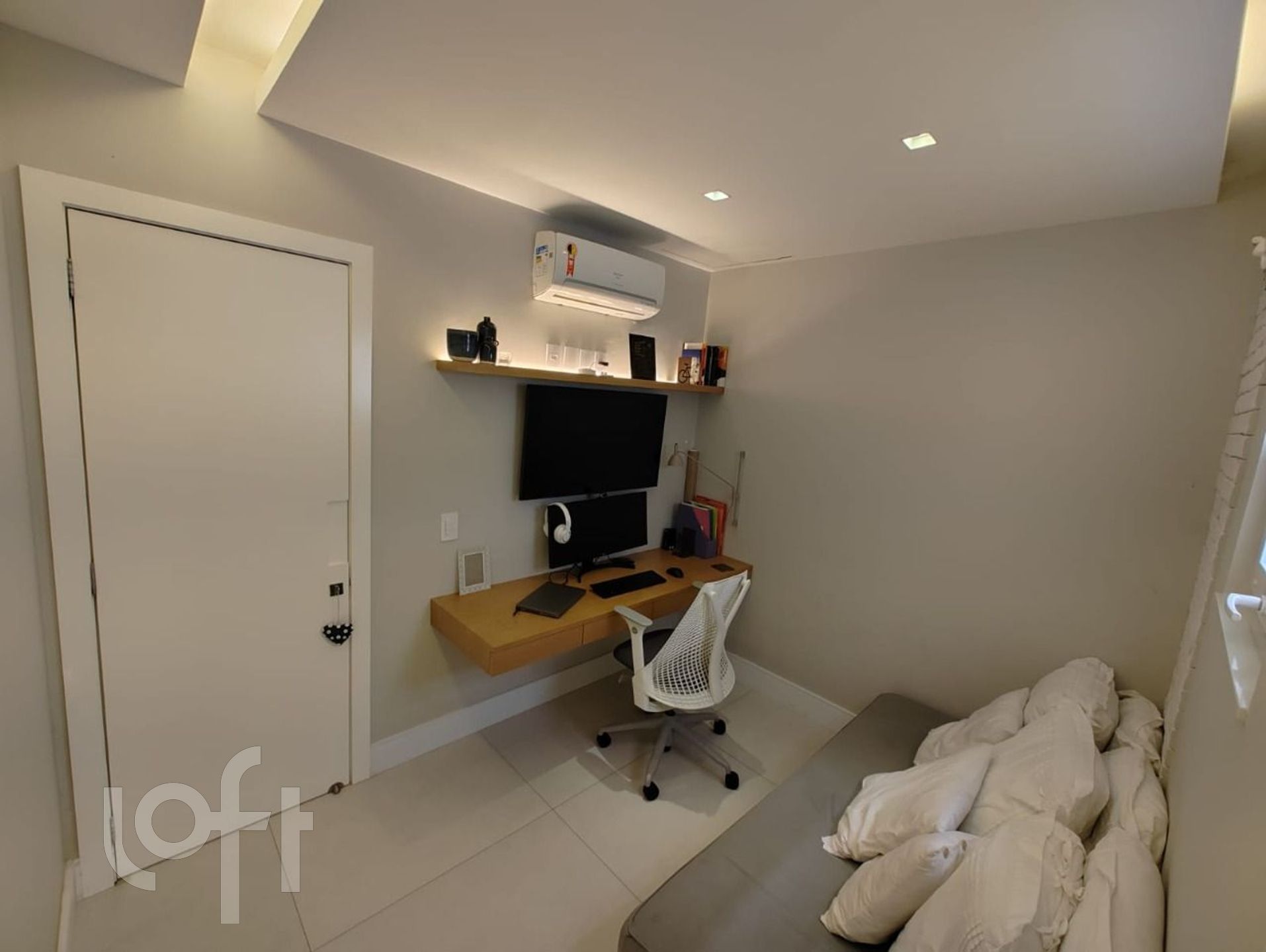 Apartamento à venda com 3 quartos, 150m² - Foto 18