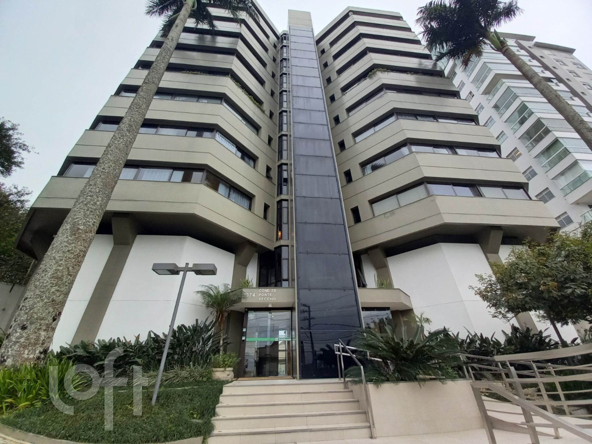 Apartamentos com 160m², 4 quartos, 1 suíte, 1 garagem, no bairro Centro em Florianópolis