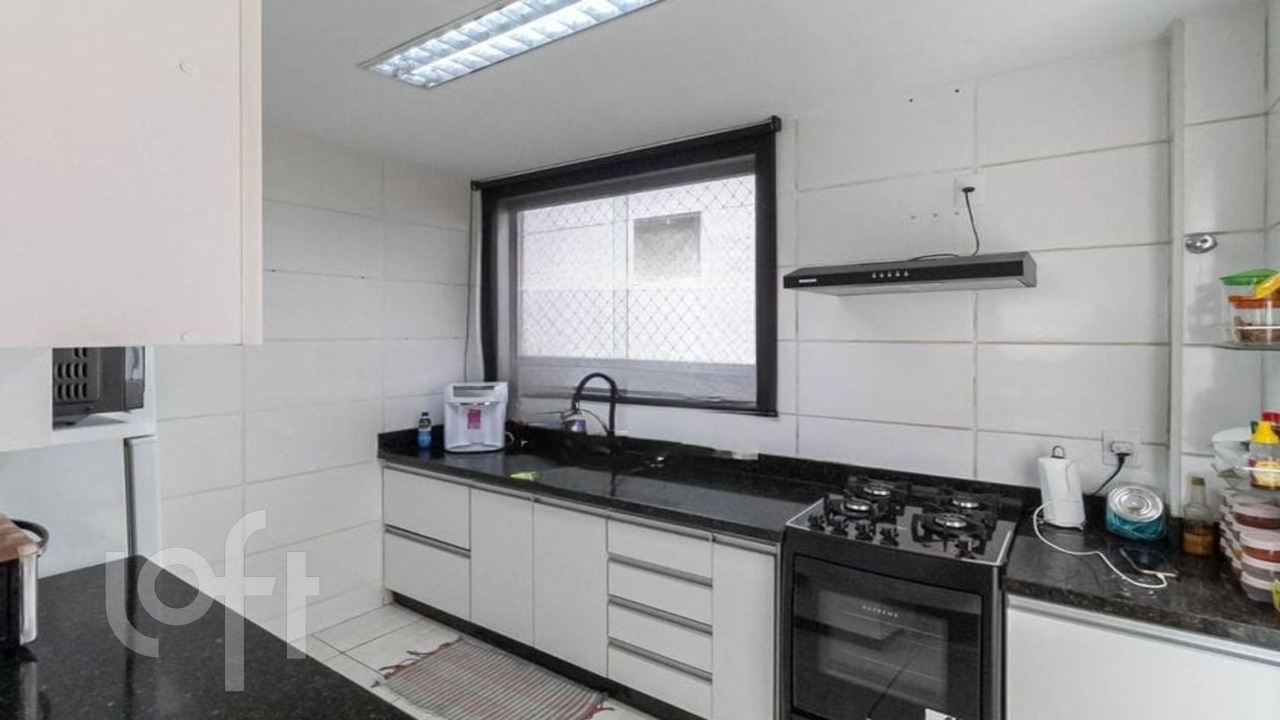 Apartamento à venda com 3 quartos, 200m² - Foto 8