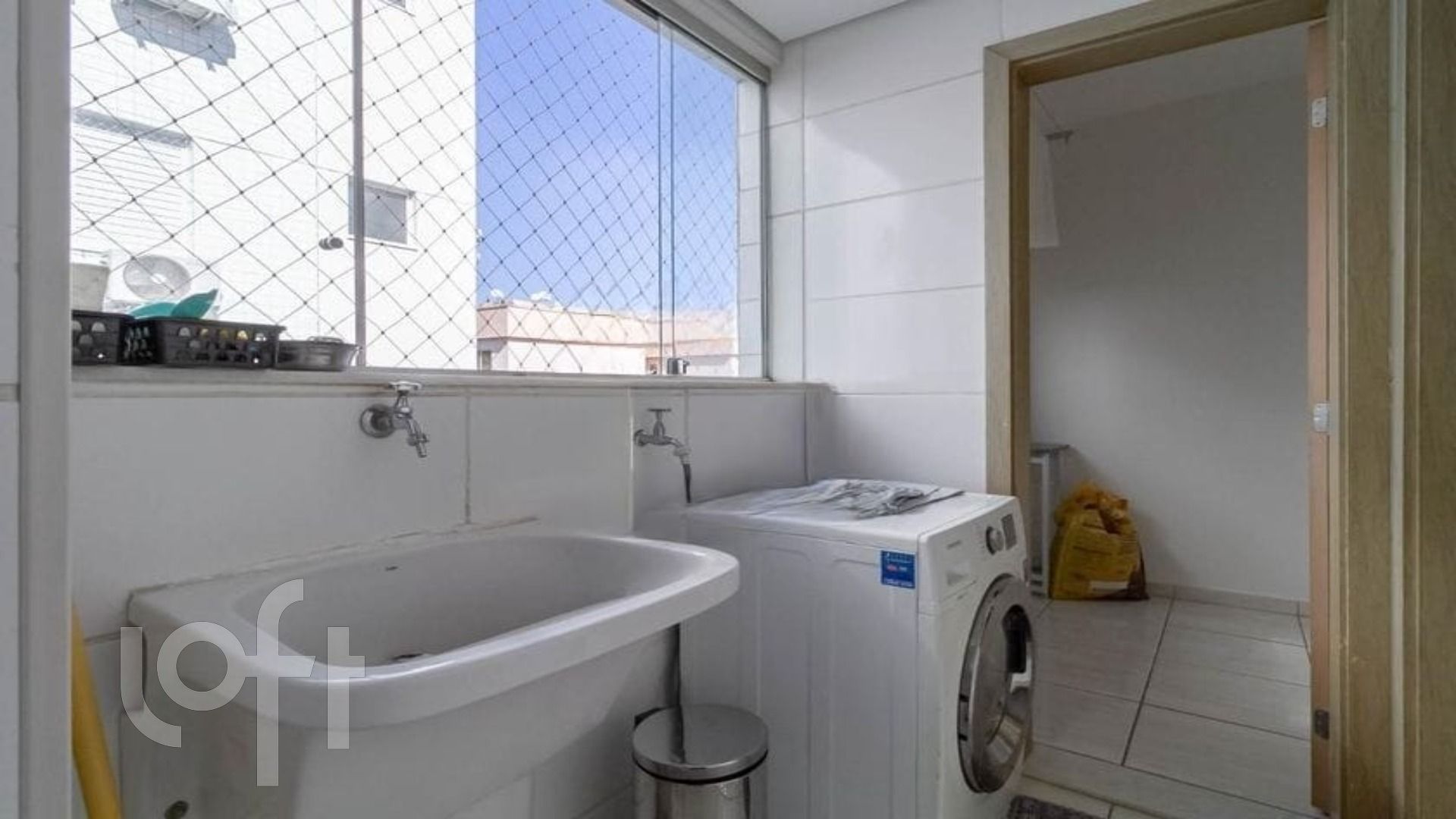 Apartamento à venda com 3 quartos, 200m² - Foto 19