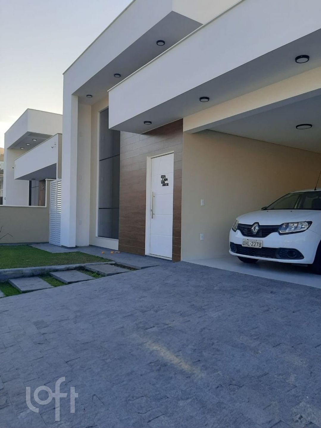 Casa à venda em Cidade Universitaria Pedra Branca com 187 m², 3 quartos, 1 suíte