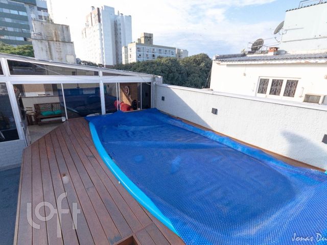 Apartamento com 196m², 3 dormitórios, 2 vagas, Moinhos de Vento em Porto Alegre