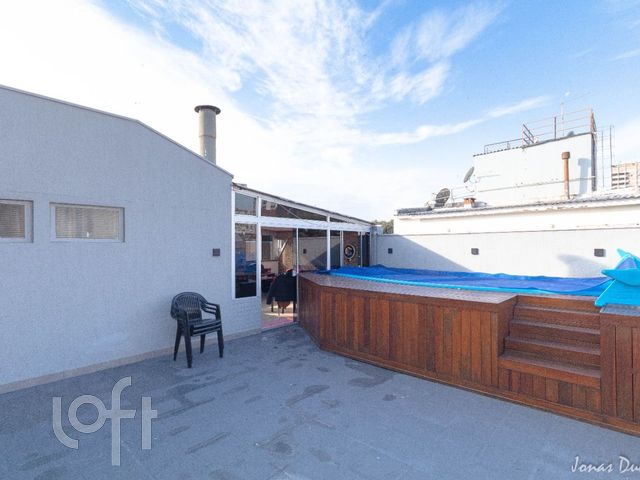 Apartamento com 196m², 3 dormitórios, 2 vagas, Moinhos de Vento em Porto Alegre