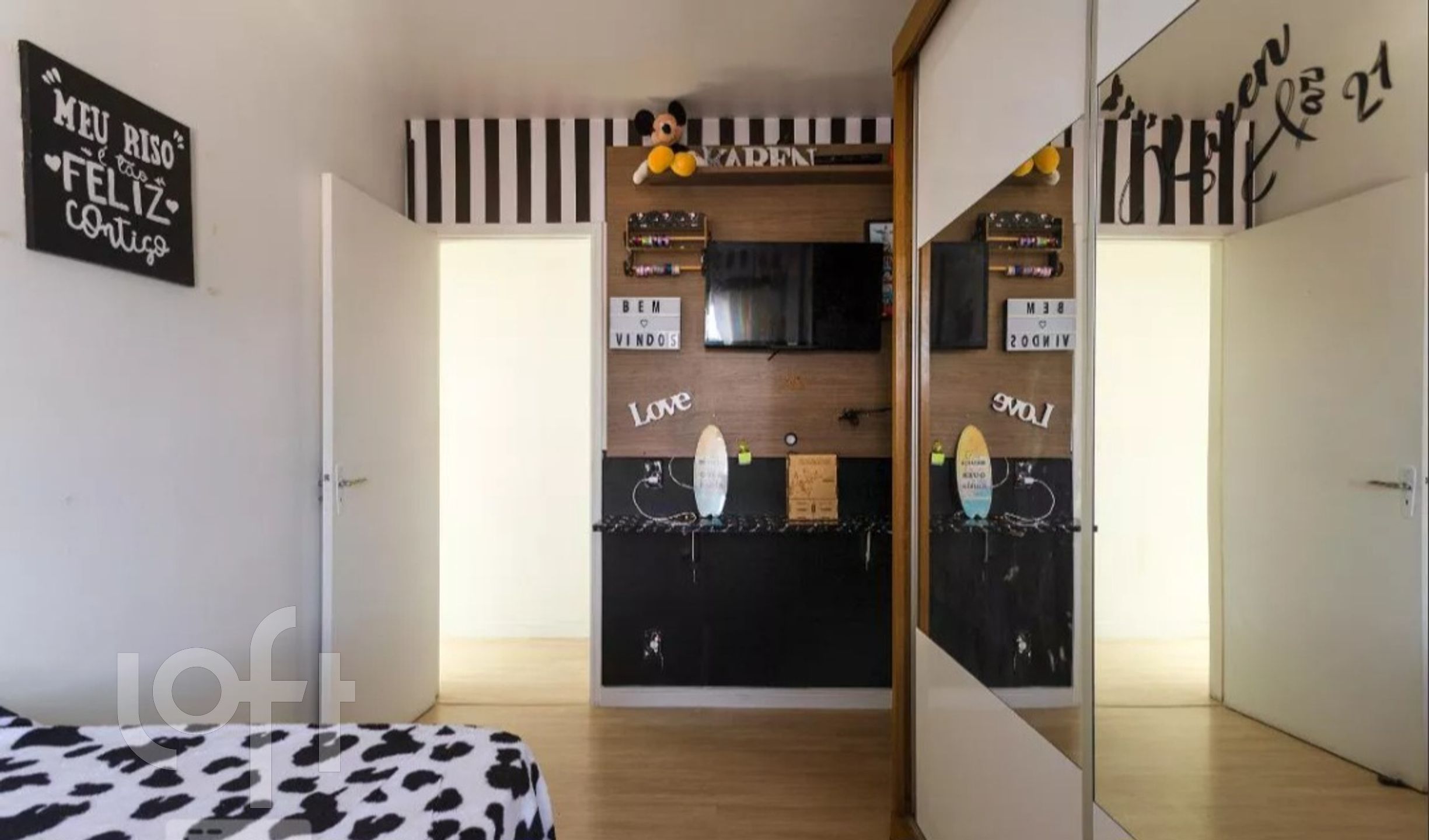 Apartamento à venda com 2 quartos, 64m² - Foto 4