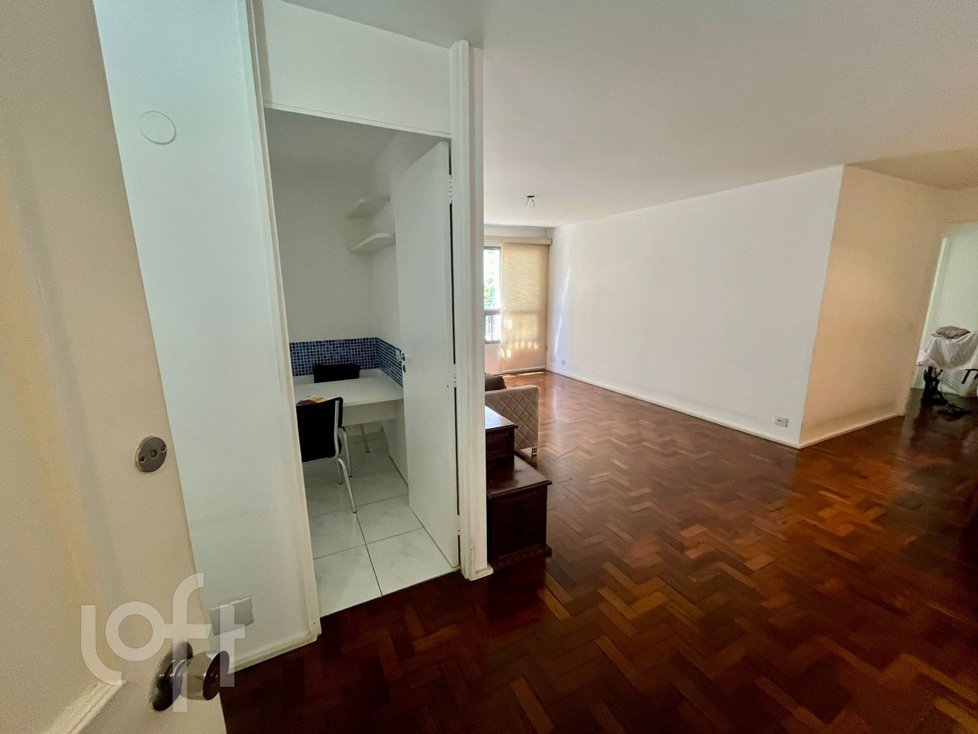 Apartamento à venda com 3 quartos, 116m² - Foto 3