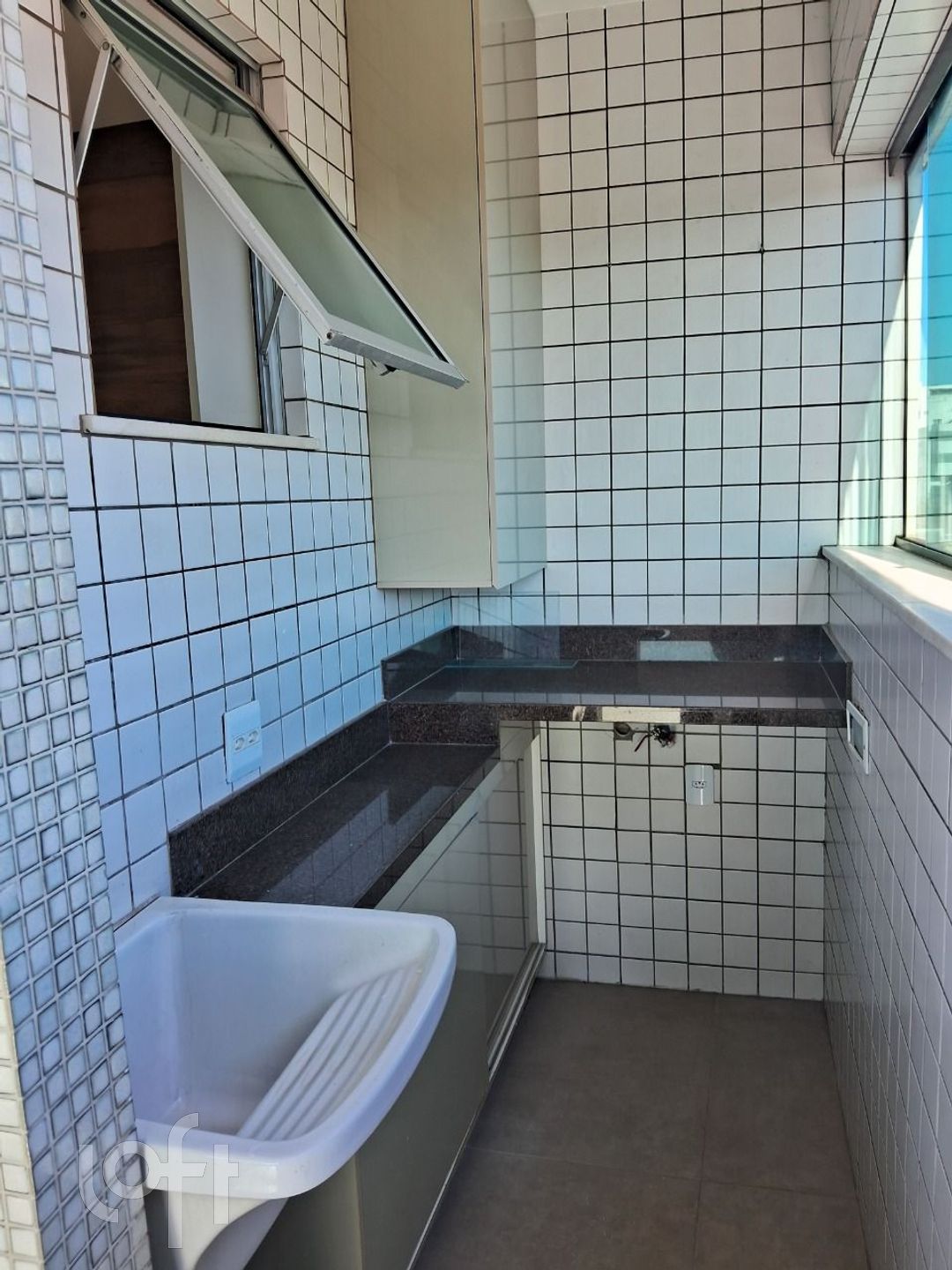 Apartamento à venda com 3 quartos, 180m² - Foto 28