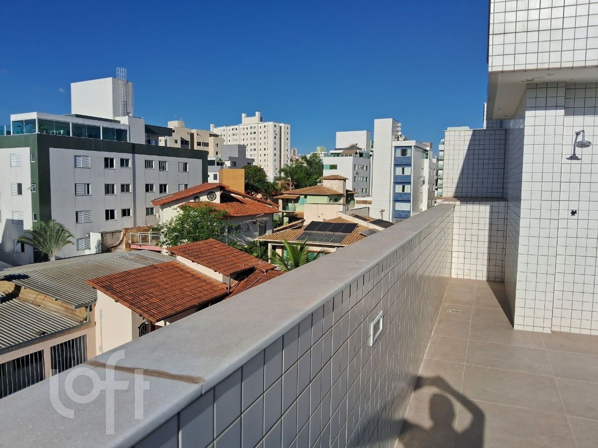 Apartamento à venda com 3 quartos, 180m² - Foto 32