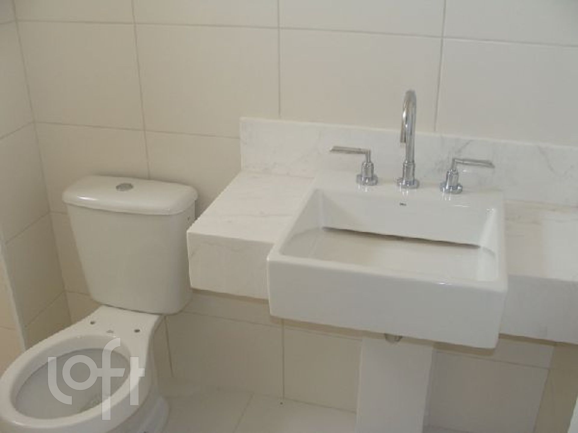 Apartamento à venda com 4 quartos, 168m² - Foto 4