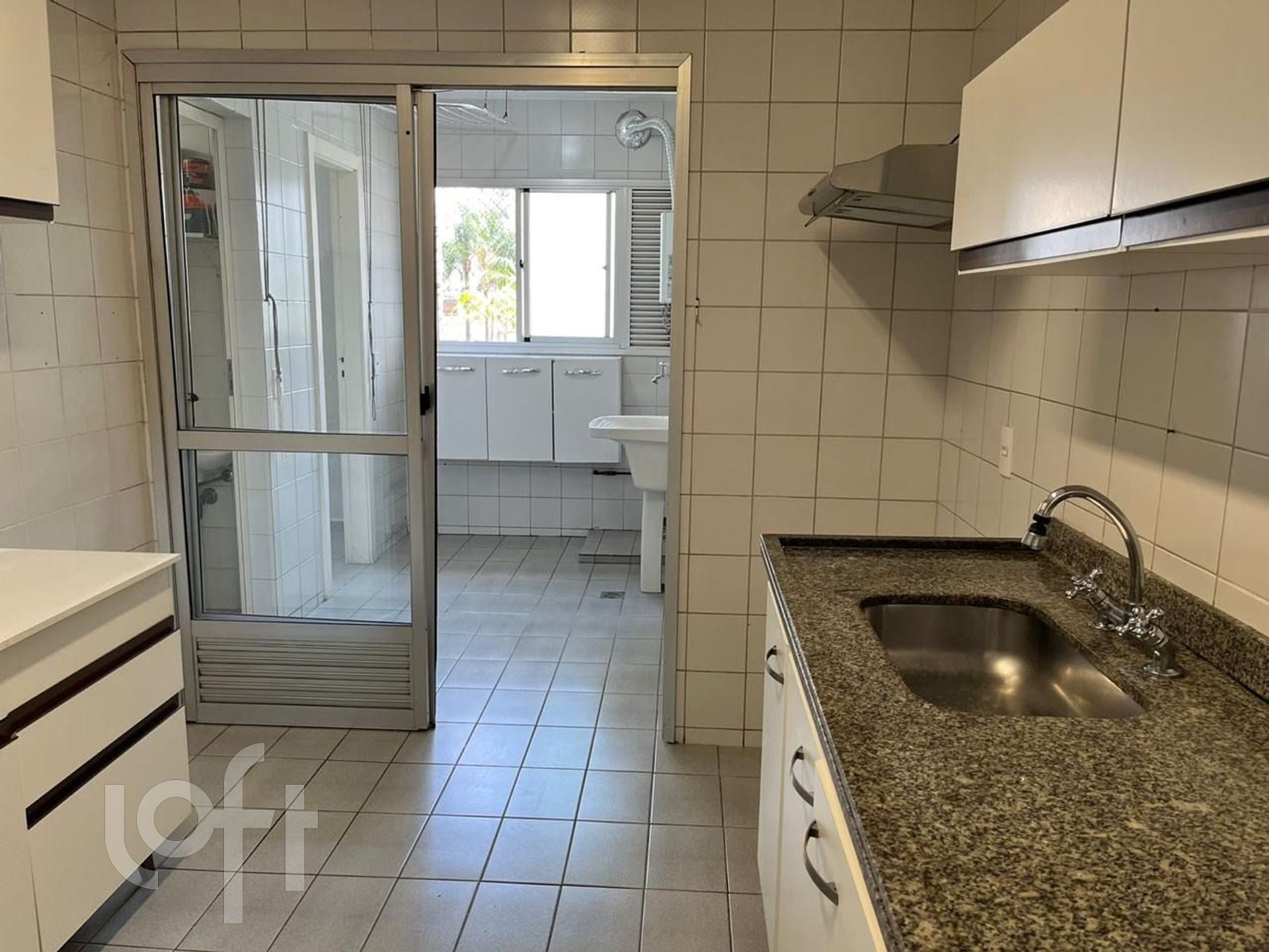 Apartamento à venda com 3 quartos, 98m² - Foto 6