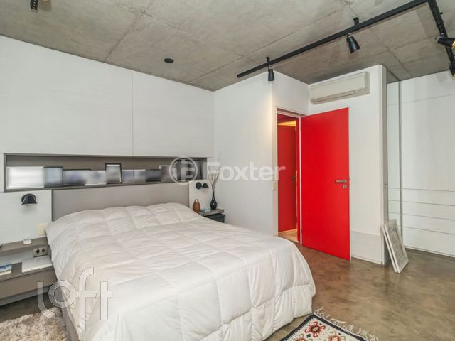 Apartamento com 69m², 1 dormitório, 1 suíte, 2 vagas, Petrópolis em Porto Alegre