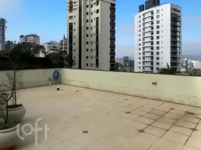 Apartamento com 230m², 3 dormitórios, 1 suíte, 2 vagas, Bela Vista em Porto Alegre