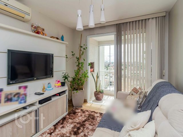 Apartamento com 74m², 3 dormitórios, 1 suíte, 2 vagas, Vila Ipiranga em Porto Alegre