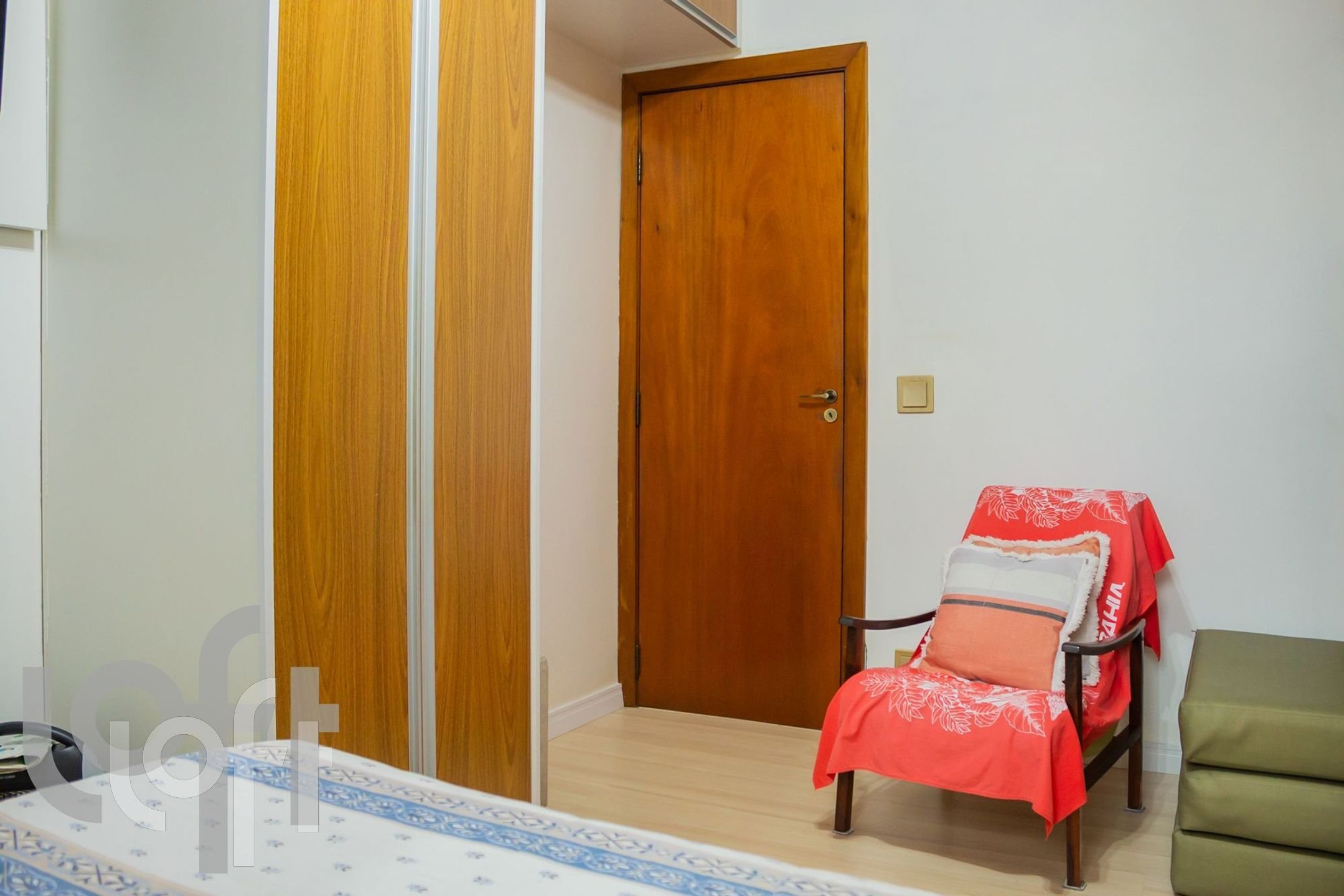 Apartamento à venda com 4 quartos, 220m² - Foto 7